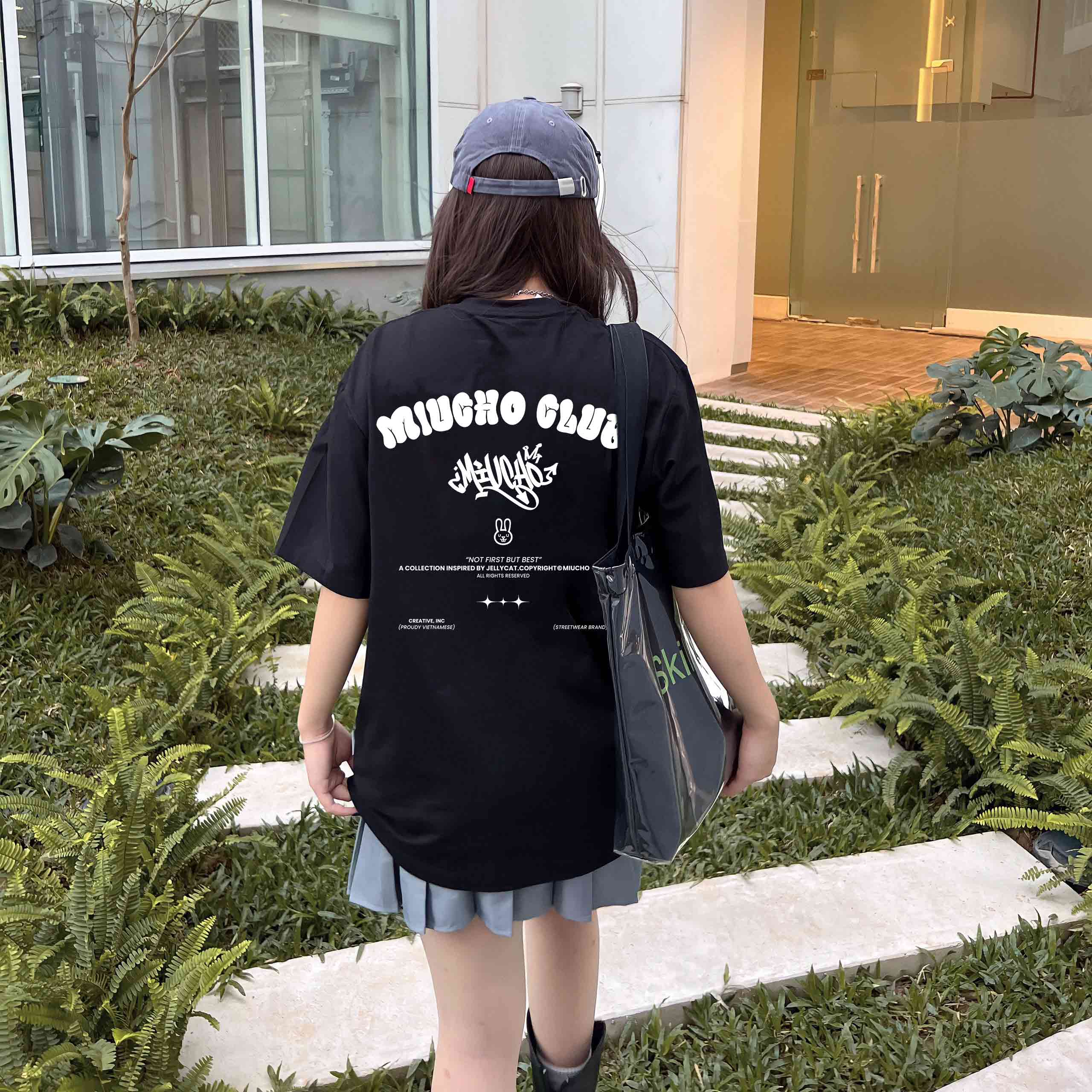 Áo thun thỏ Bunny form rộng local brand ATD1255 Miucho tay ngắn cổ tròn in mix_thumbnail_4