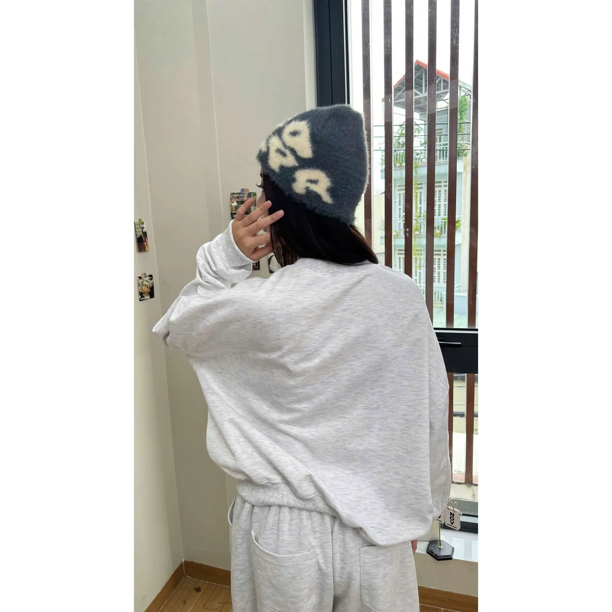 Áo Sweater nam nữ form boxy Miucho nỉ 2 da thoáng mát dày dặn giữ ấm tốt in mix 2790_thumbnail_9