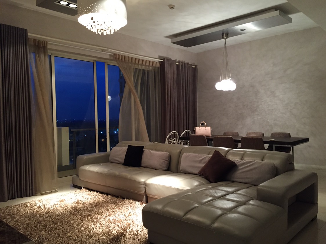 Cho thuê căn hộ 2 phòng ngủ, dt 98m2, nội thất đẹp tại The Estella