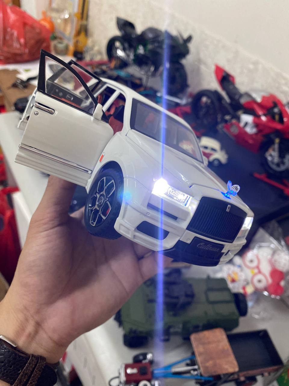 MH RollsRoyce Cullinan