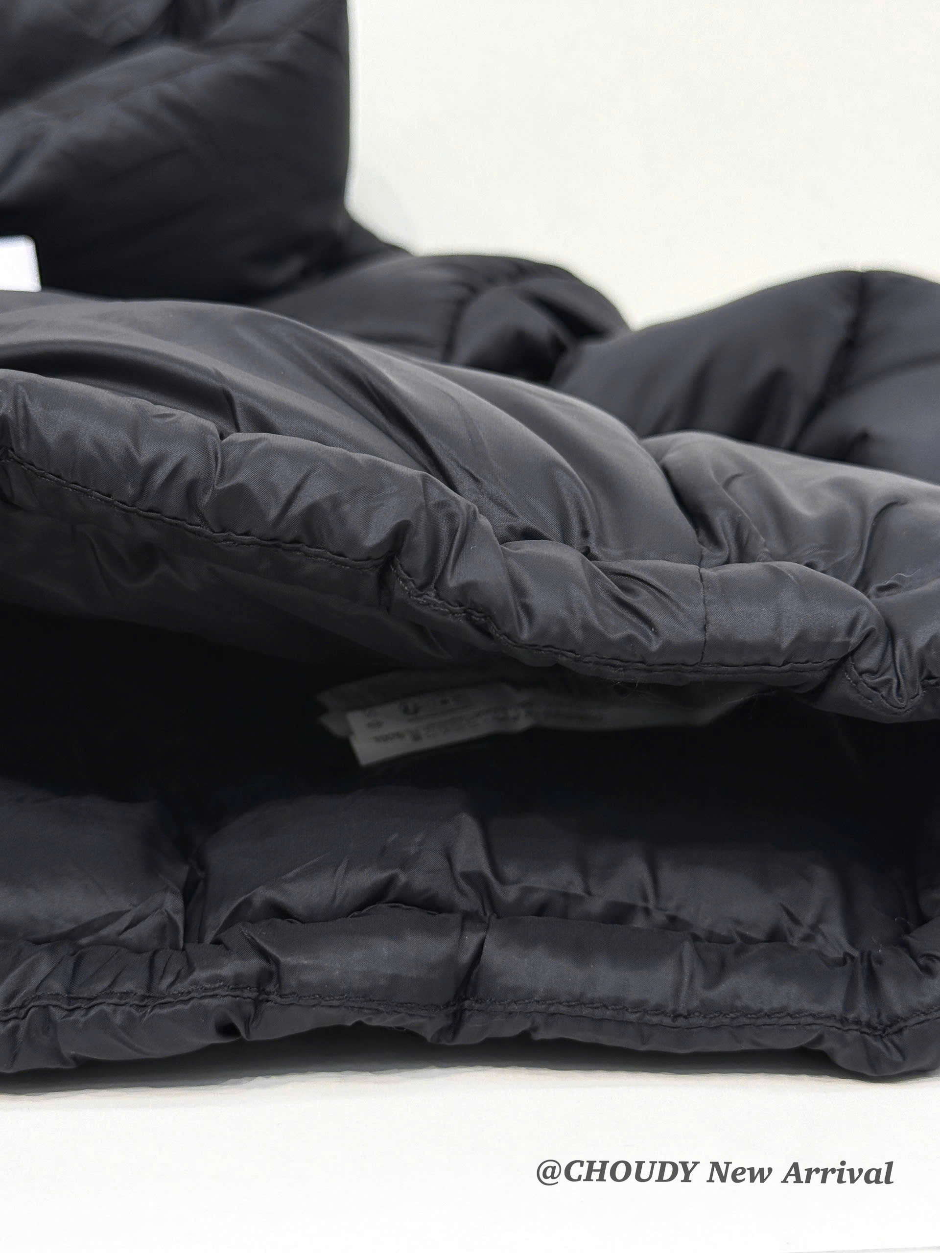 SALE A555 ÁO KHOÁC PHAO 2 MÀU_thumbnail_4