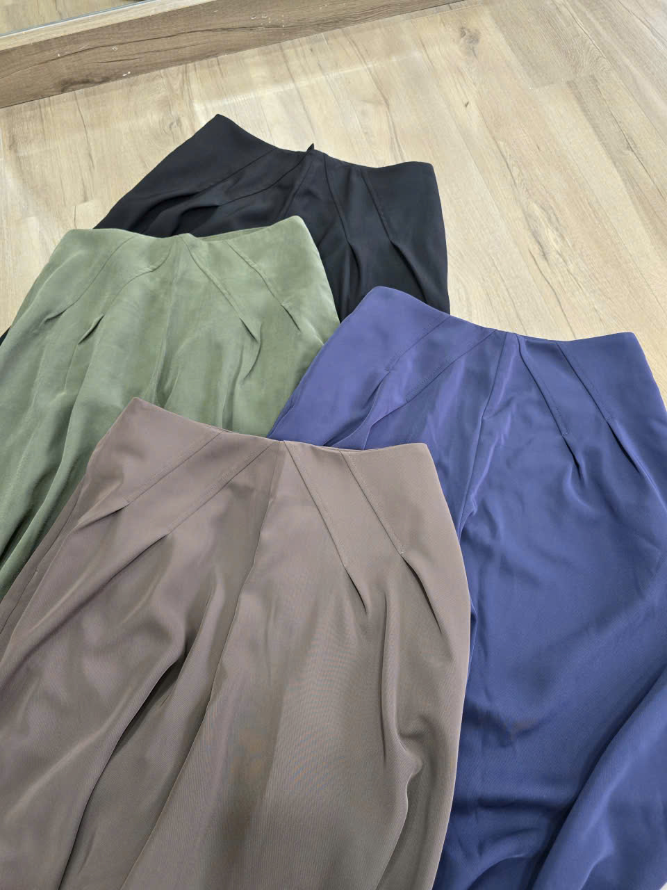 QT226 - QUẦN TÂY ỐNG RỘNG_thumbnail_10