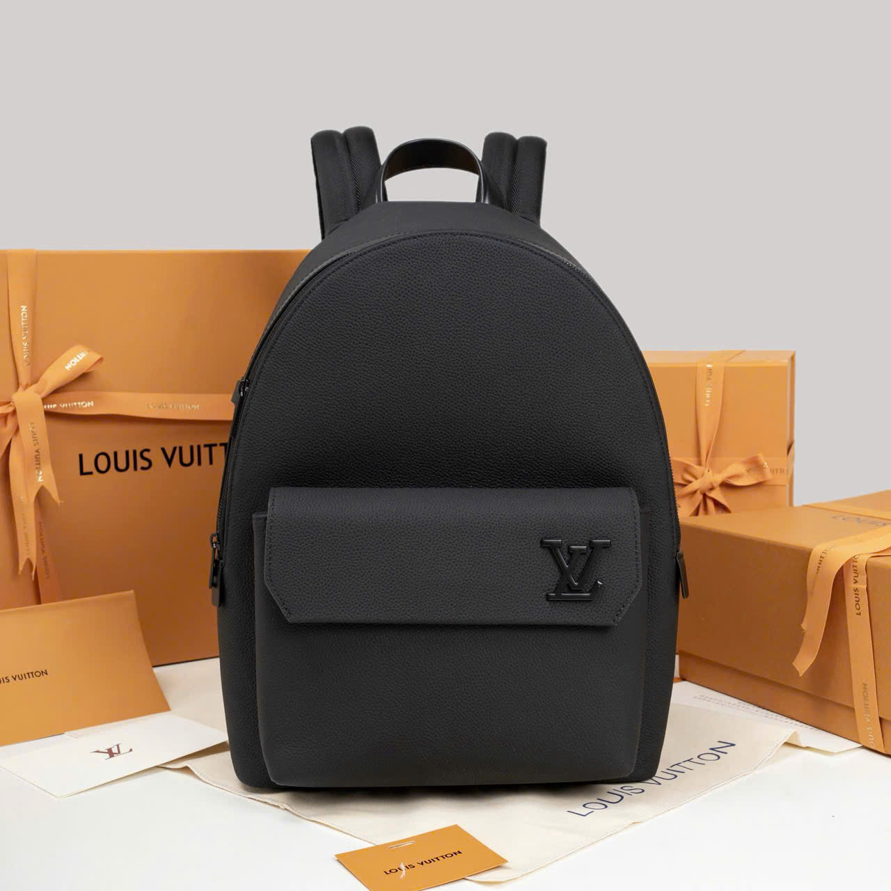 Ba lô Louis Vuitton Takeoff full đen