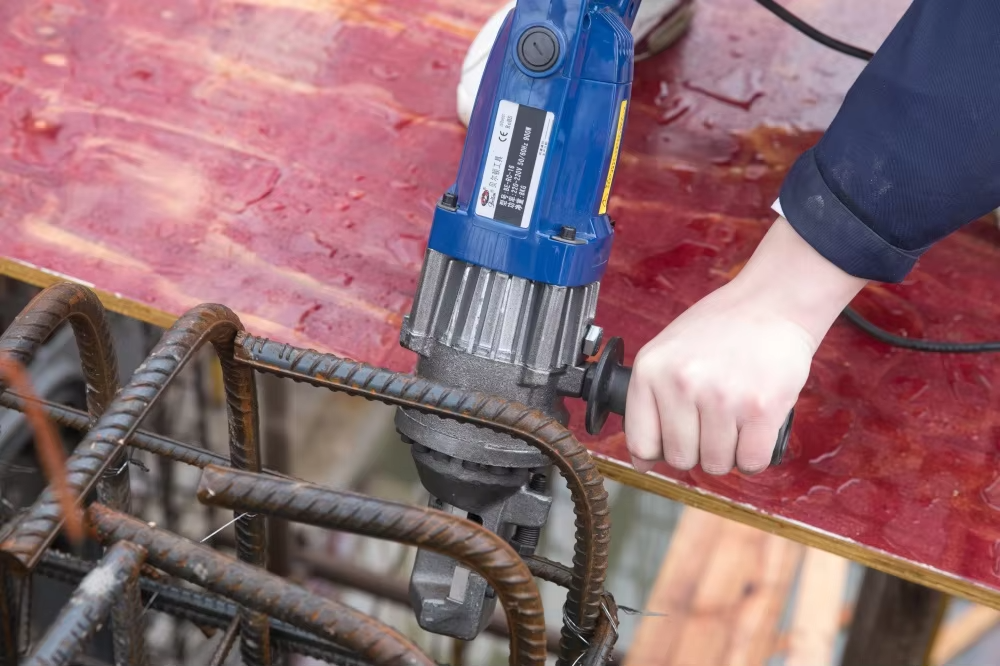 Máy cắt thép RC - Máy móc an phát