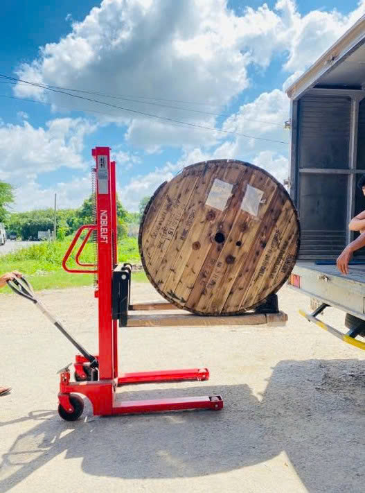 Xe nâng tay cao thủy lực_thumbnail_1