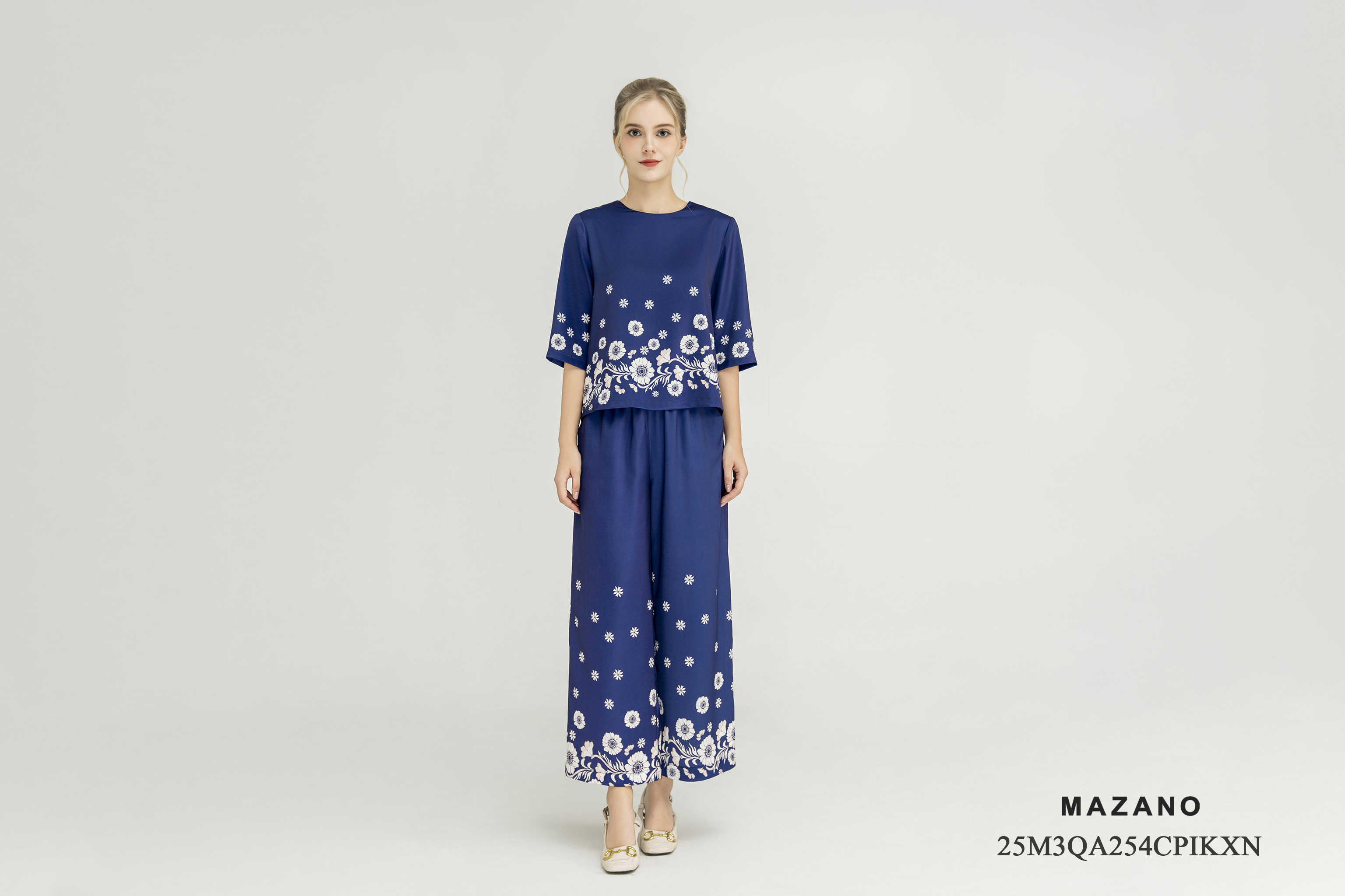 Bộ Quần và Áo suông Vải lụa Họa tiết in hoa bố cục  Cổ tròn Tay ngăn Dài quần tới mắt cá chân_thumbnail_4