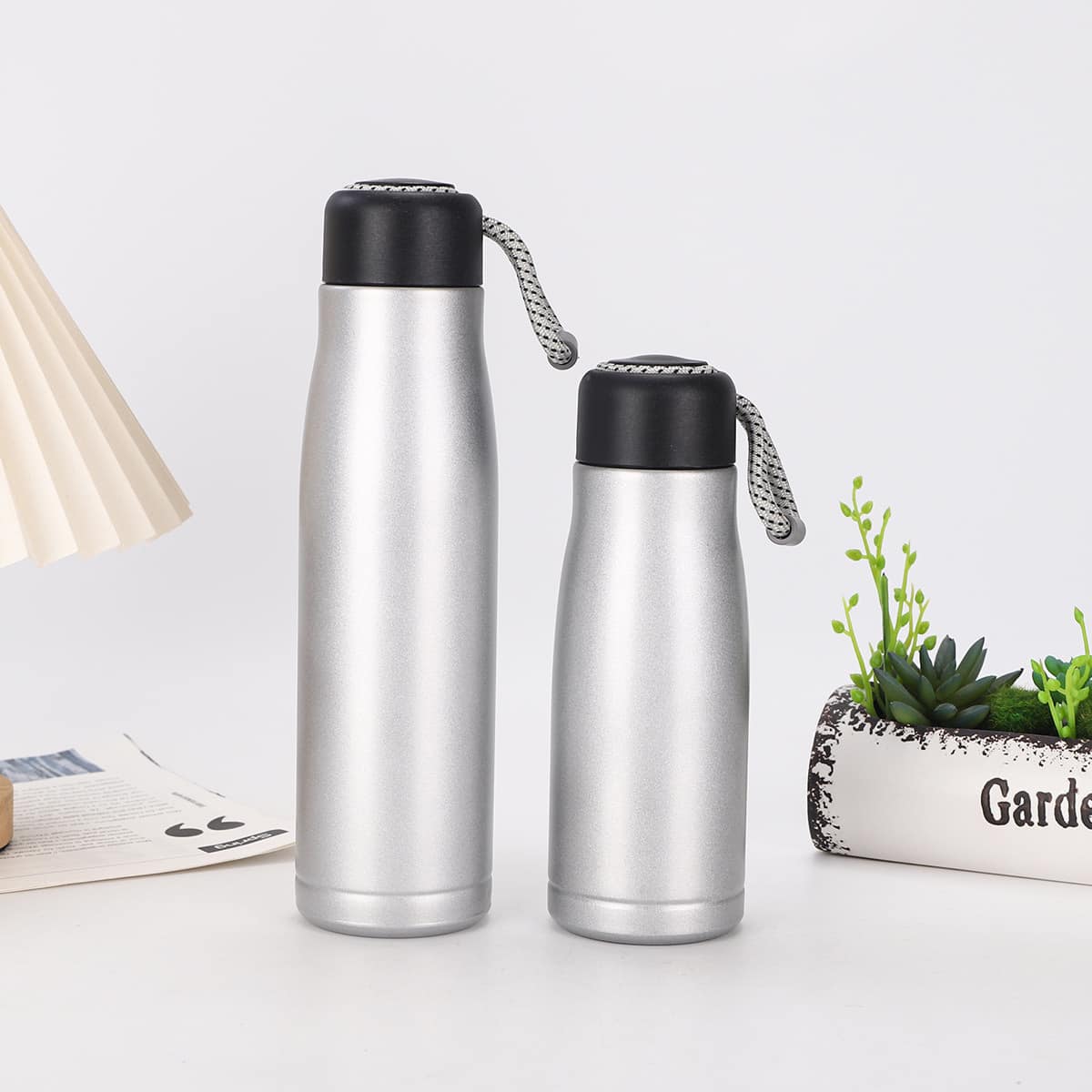Bình Giữ Nhiệt 550ml Trắng - SM-07