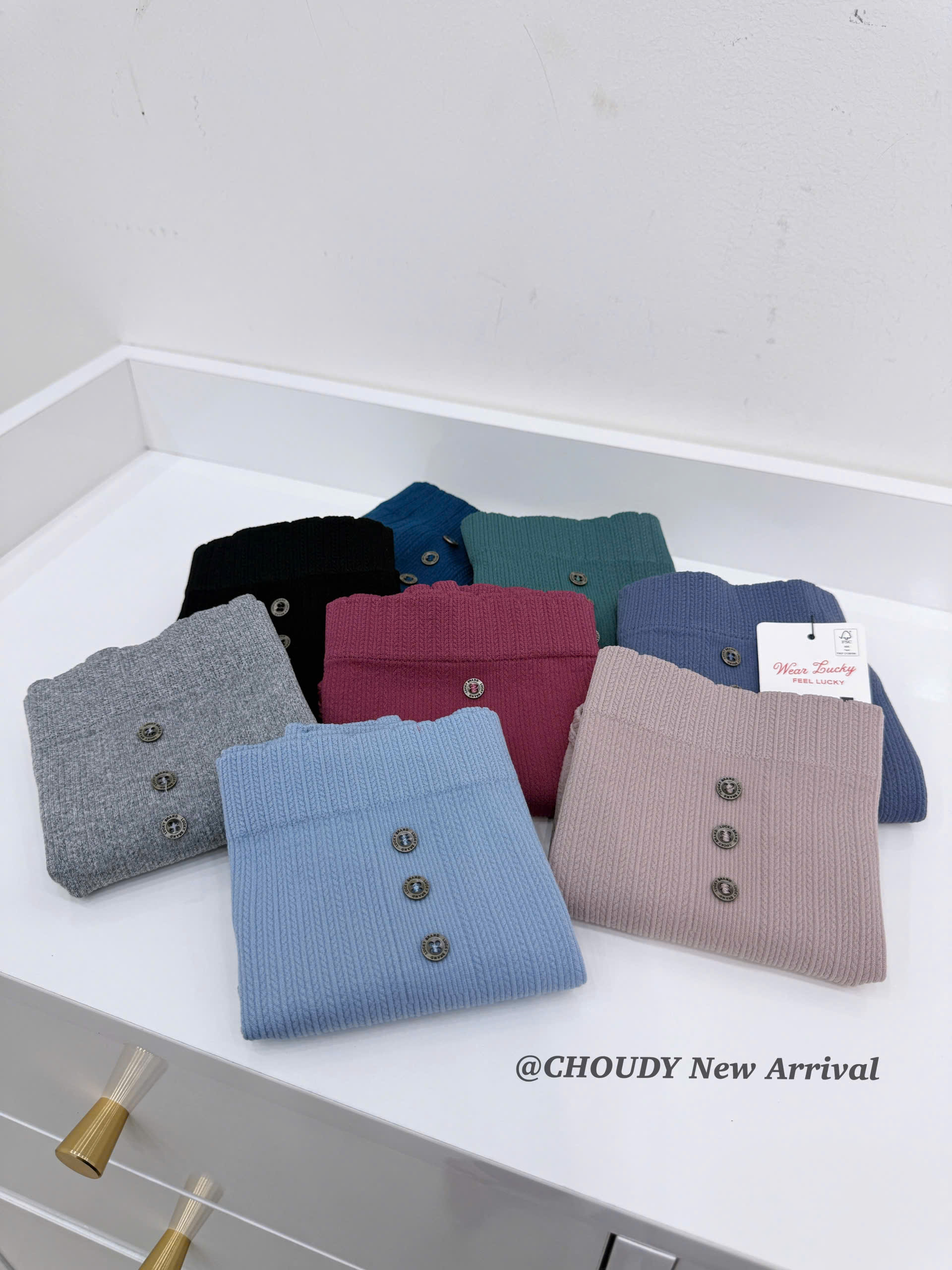 S157 SET 5 QUẦN "L"