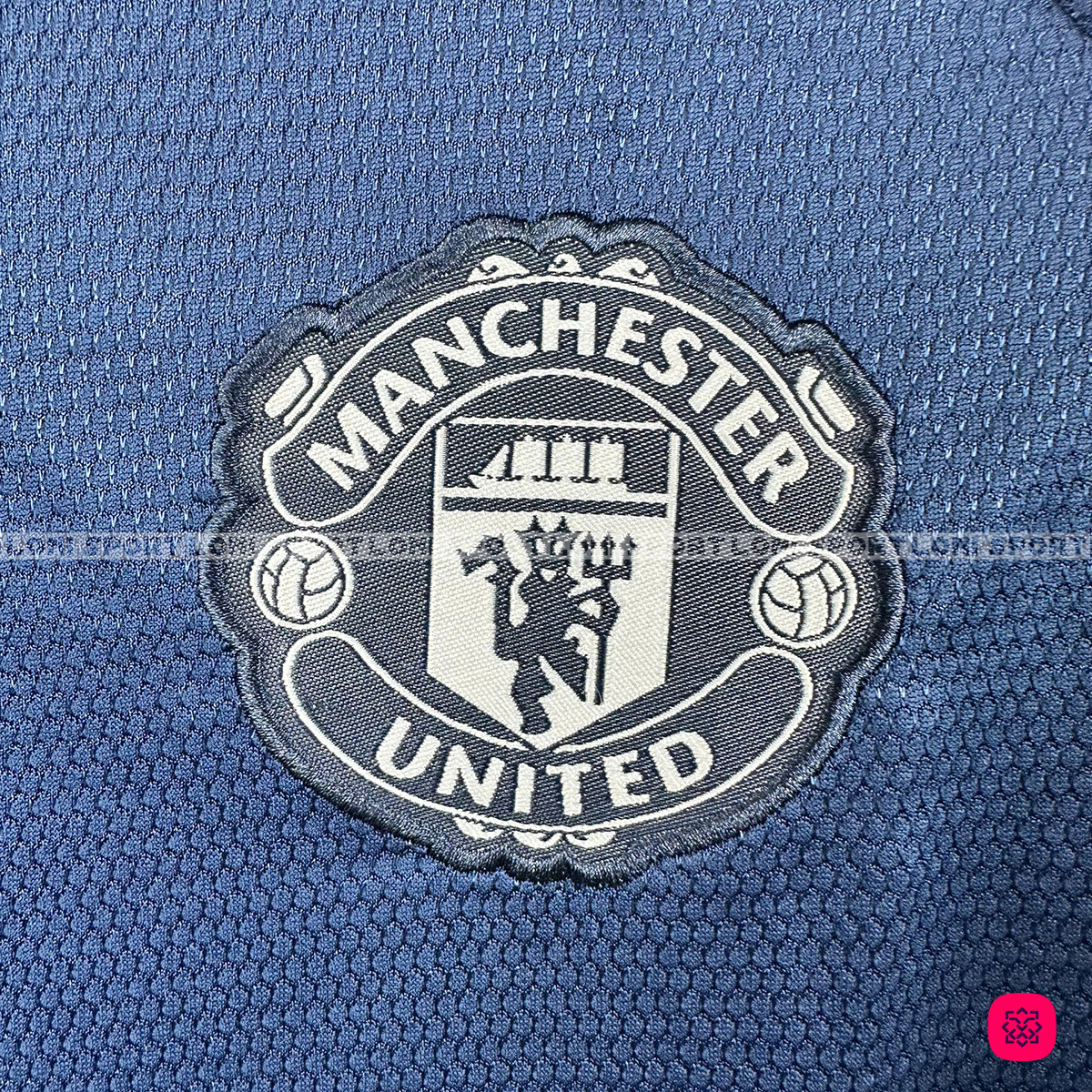 Bộ training MU xanh đen 24/25 có túi - F2_thumbnail_3