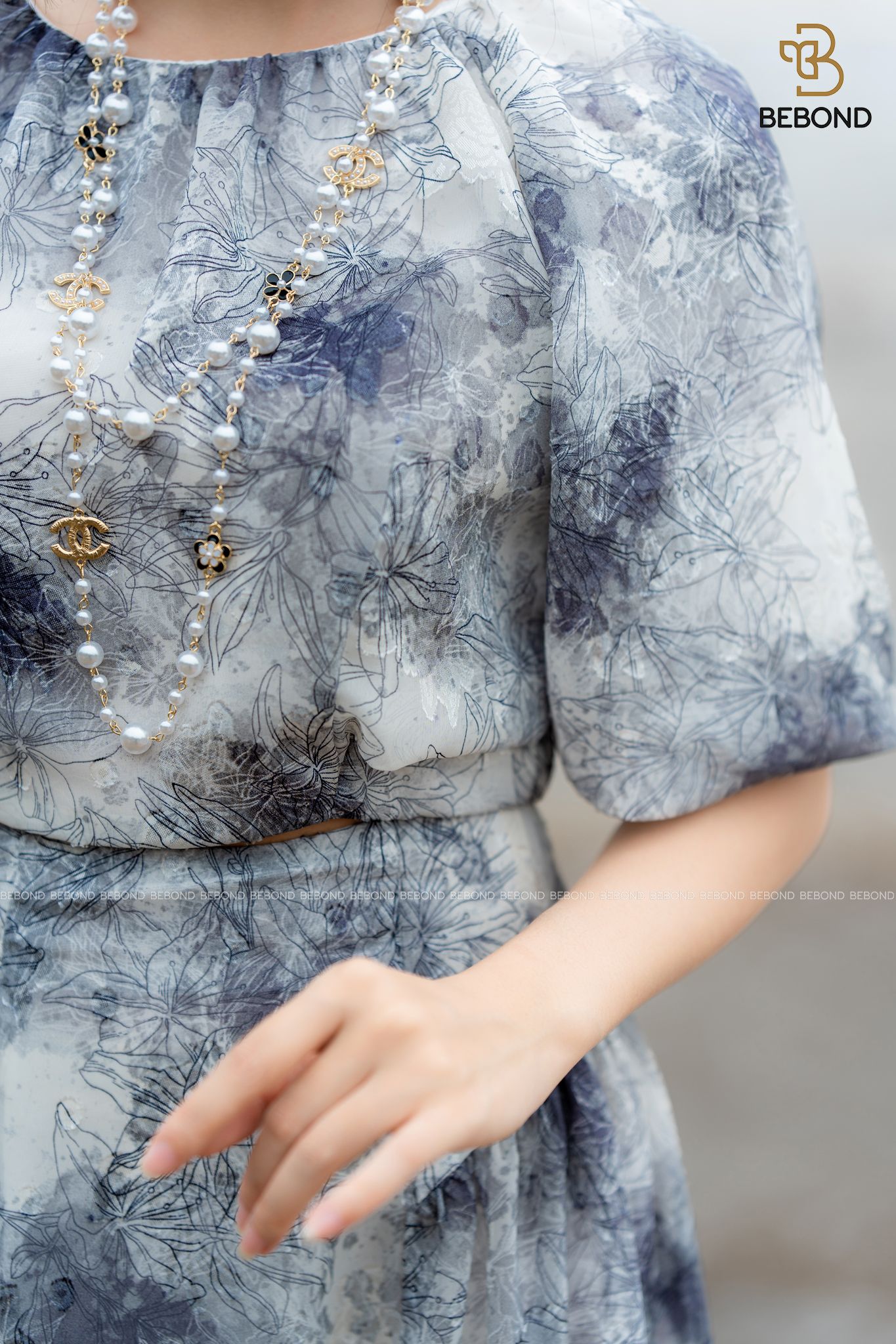 SET BỘ ÁO KÝ GIẢ CHÂN VÁY XÒE HỌA TIẾT RESTRO MILA_thumbnail_4