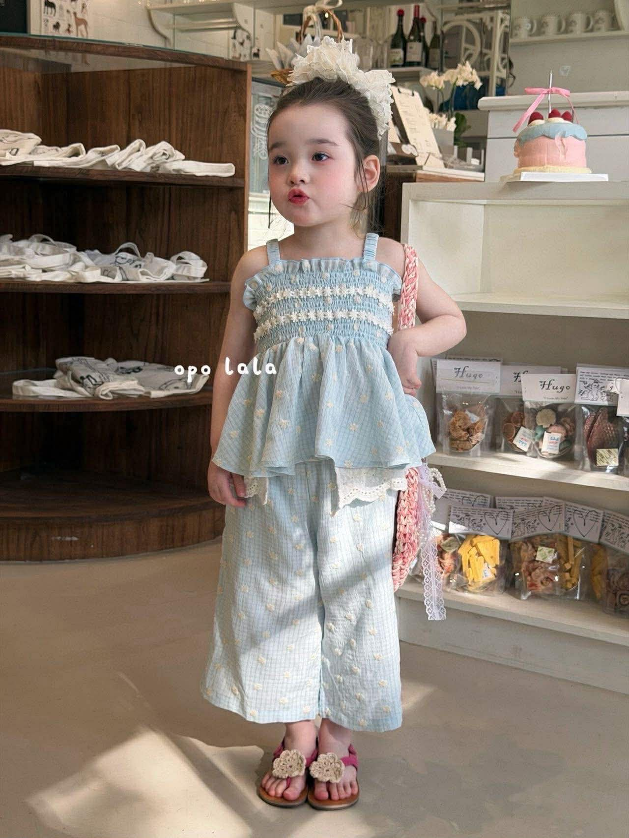 C104 - Set 2 dây bo chun caro xanh thêu hoa nhí hãng Opl (Sz90-130)_thumbnail_0