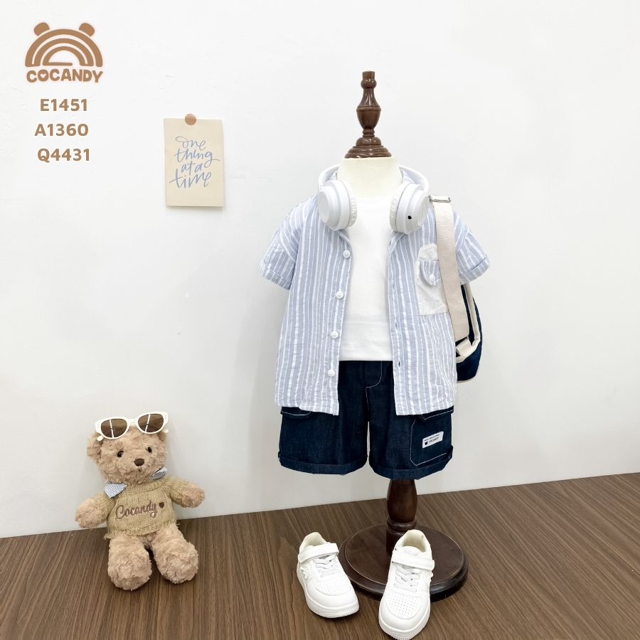 Áo cộc sơ mi kẻ XANH NHẠT túi ốp trắng_thumbnail_1