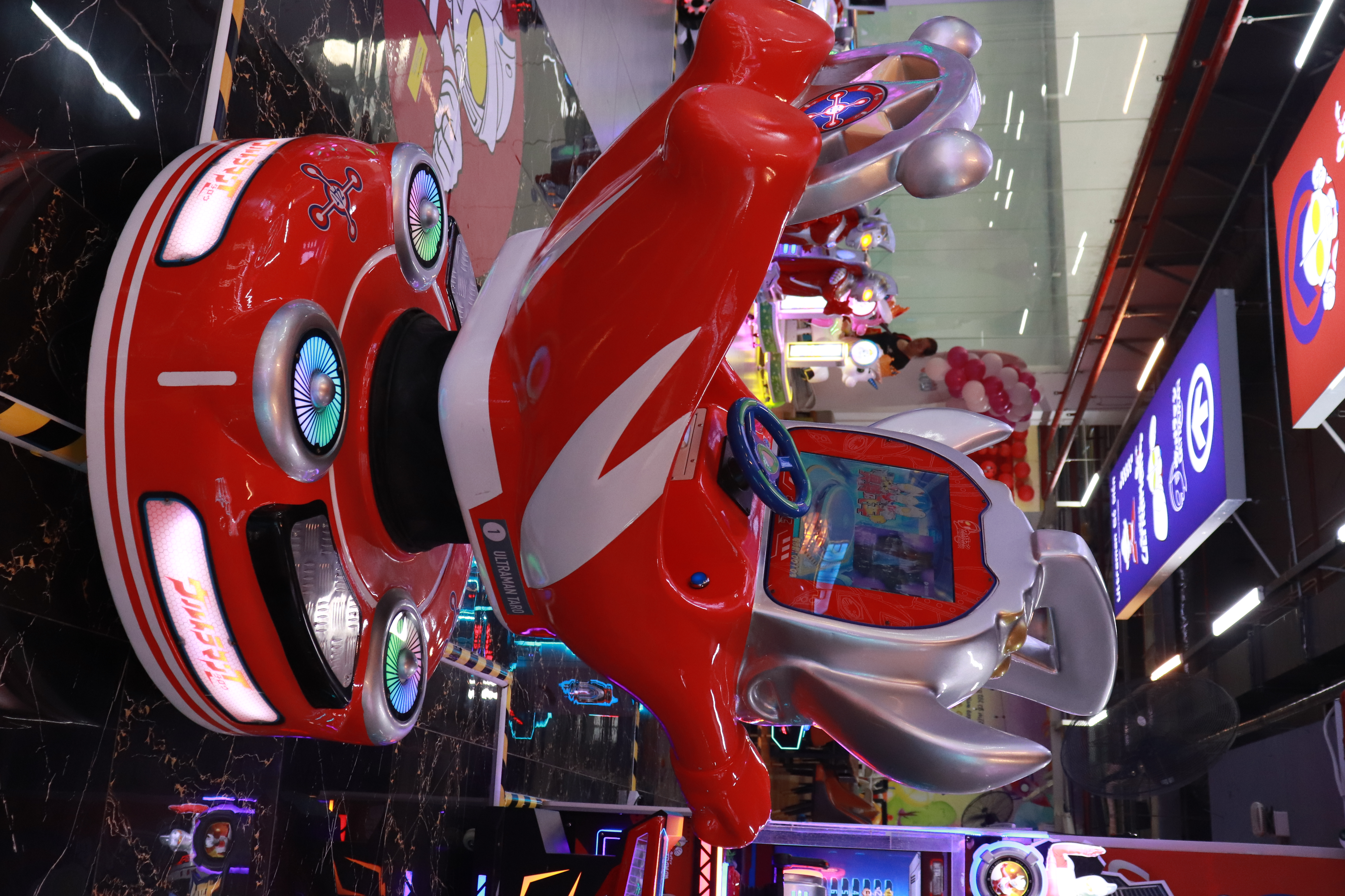 Thú Nhún Điện Siêu Nhân_thumbnail_5