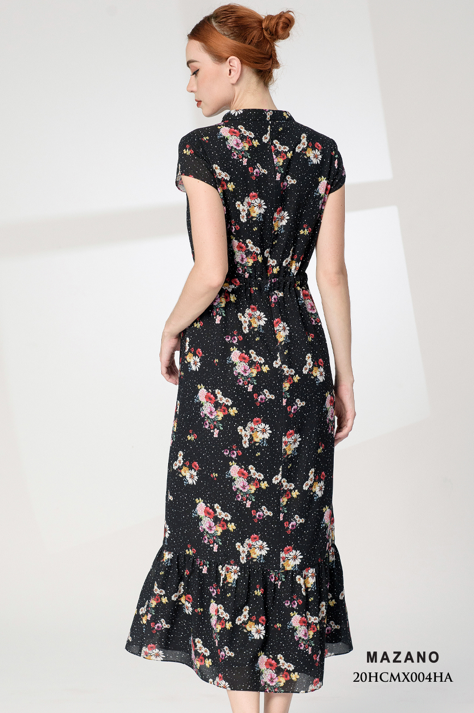 Đầm Maxi vải voan màu đen họa tiết dáng dài rút dây eo_thumbnail_3