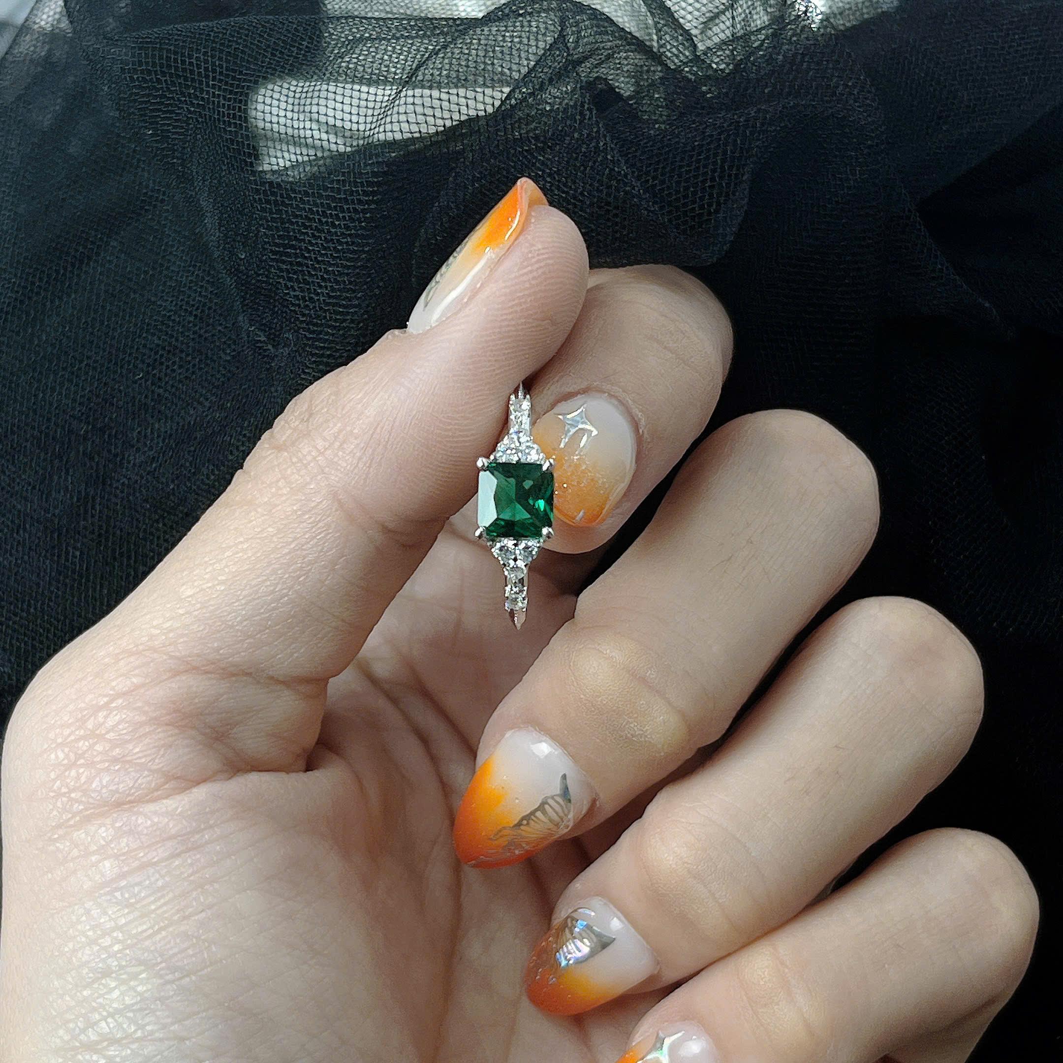 Nhẫn bạc kim cương xanh size 7_thumbnail_4