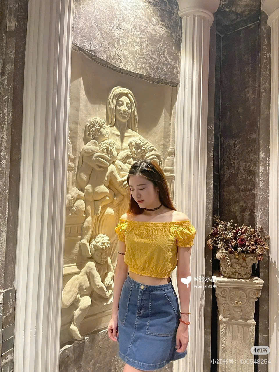 A105 ÁO KIỂU ĐỤC LỔ 2 MÀU_thumbnail_6