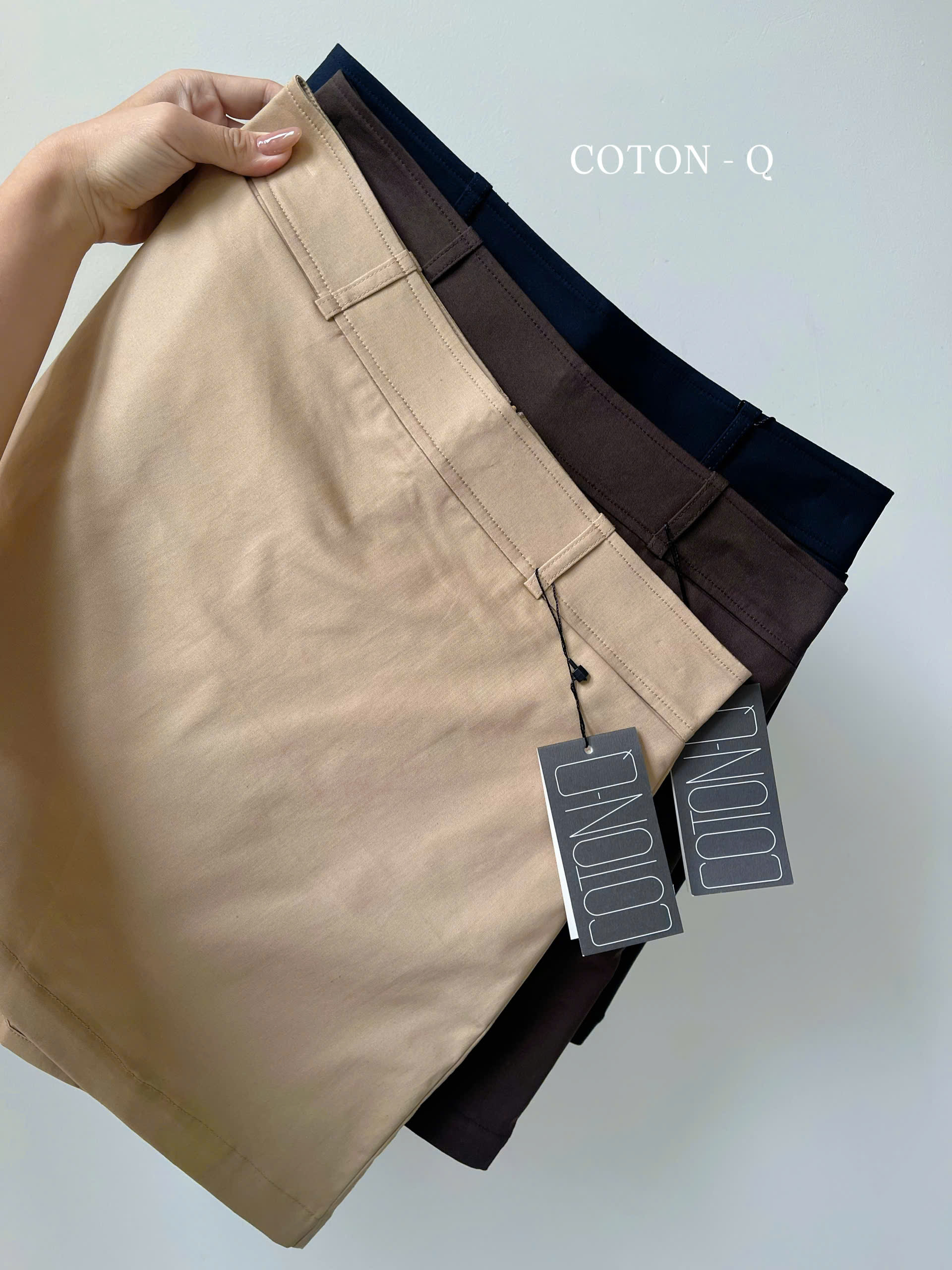 Chân váy ngắn Coton Q có quần trong ( ĐEN )_thumbnail_14