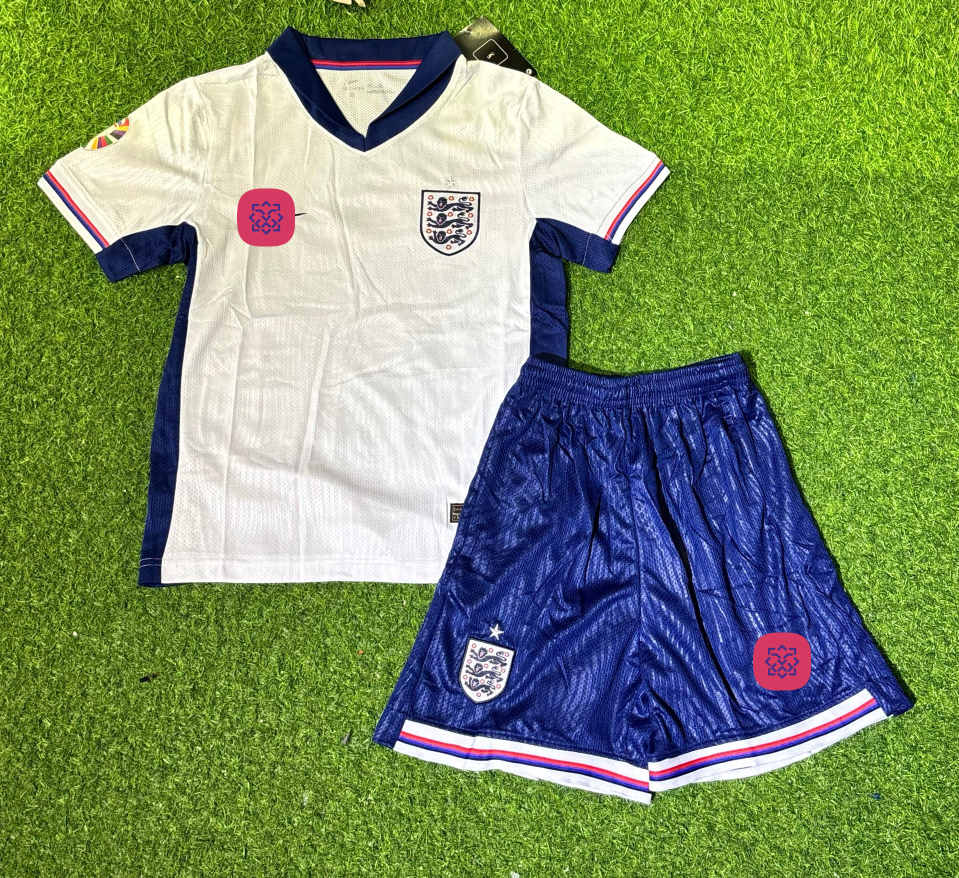 Bộ kid tuyển Anh sân nhà trắng Euro 2024_thumbnail_0