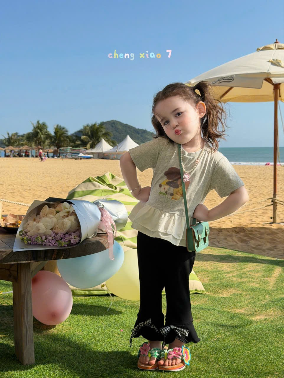 CX42 - Áo cotton in hình bé gái phối bèo gấu kem hãng CX7