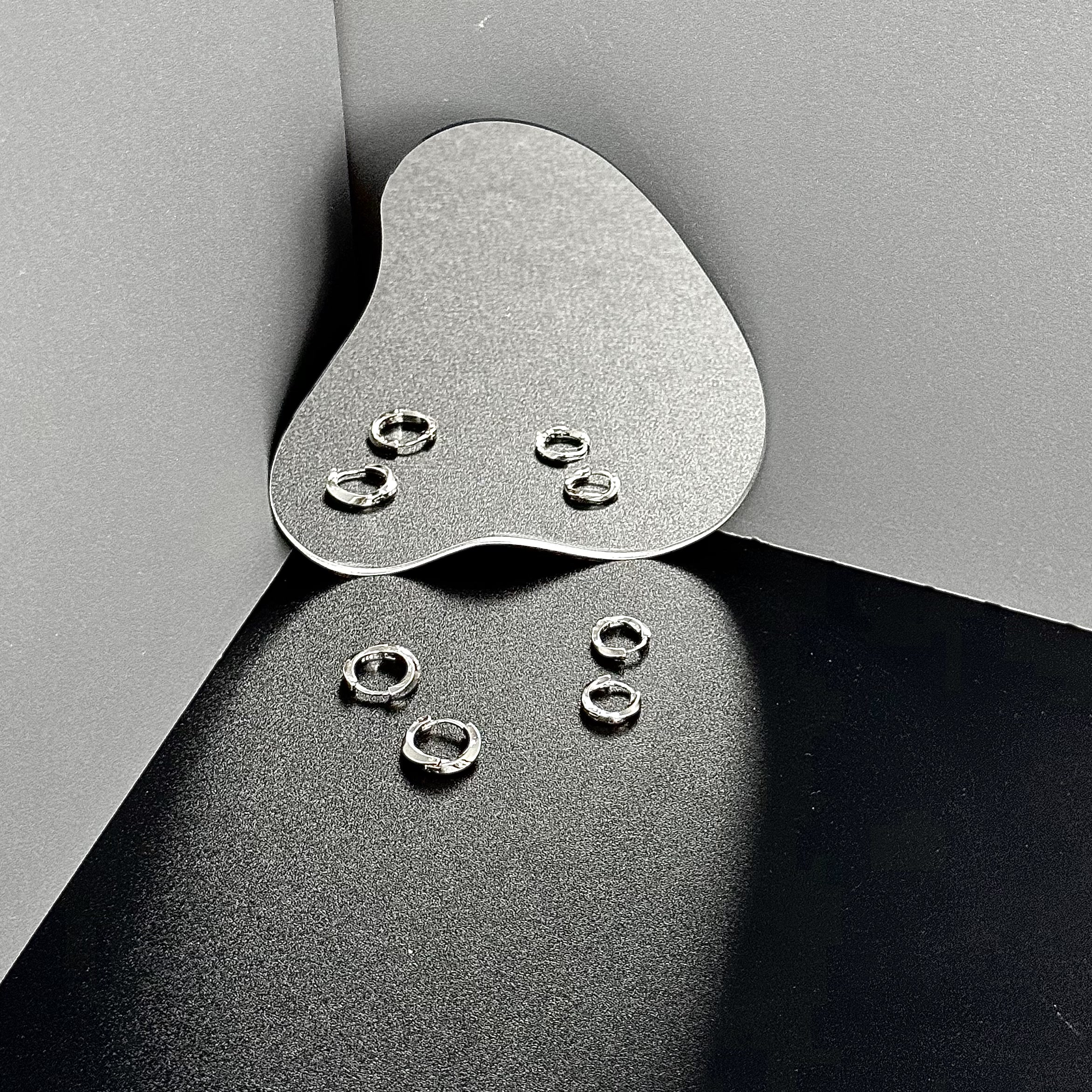 Ring on Earing_thumbnail_10