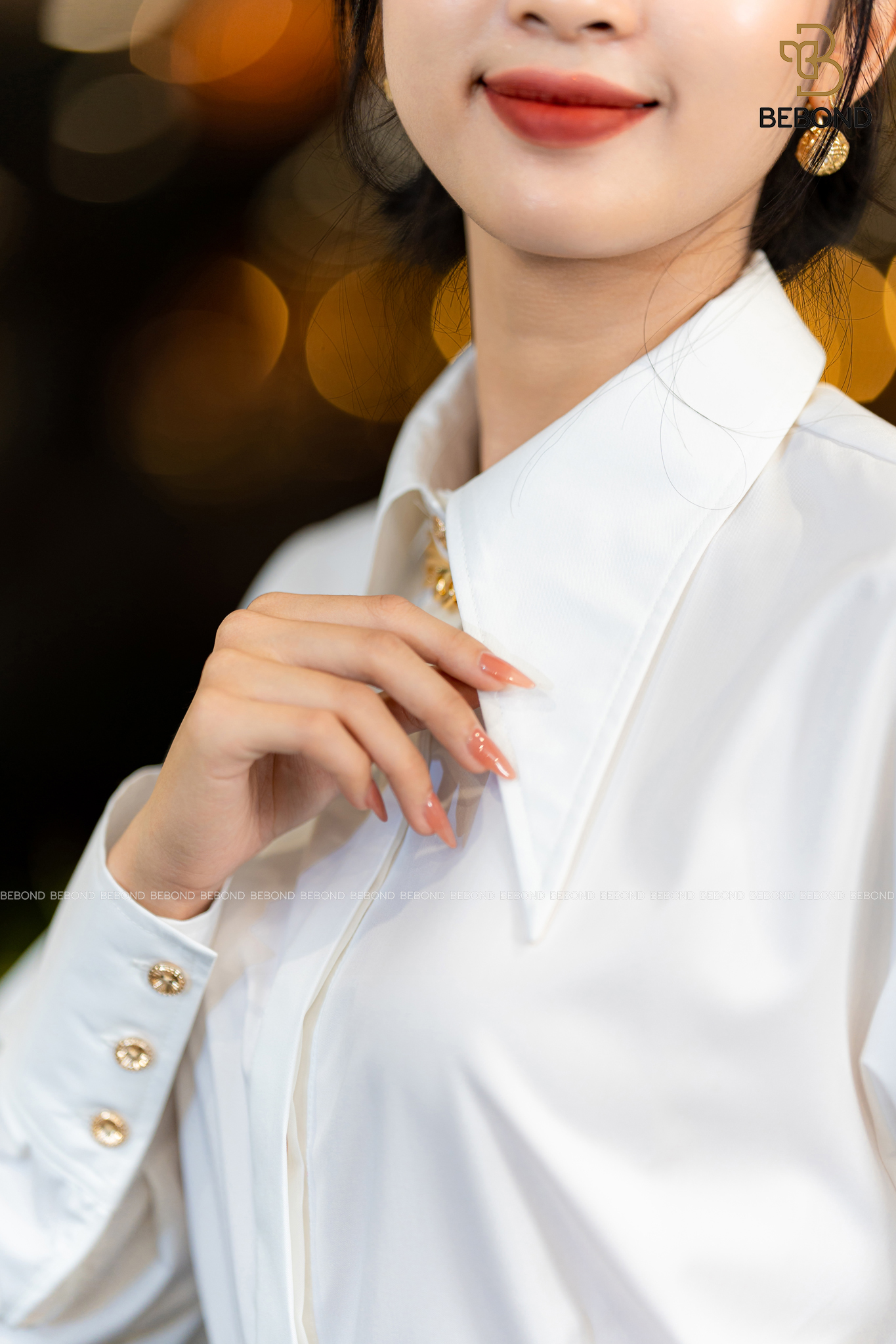 Set sơ mi thô cổ cách điệu Donna - chân váy xòe lụa queen Kaylin