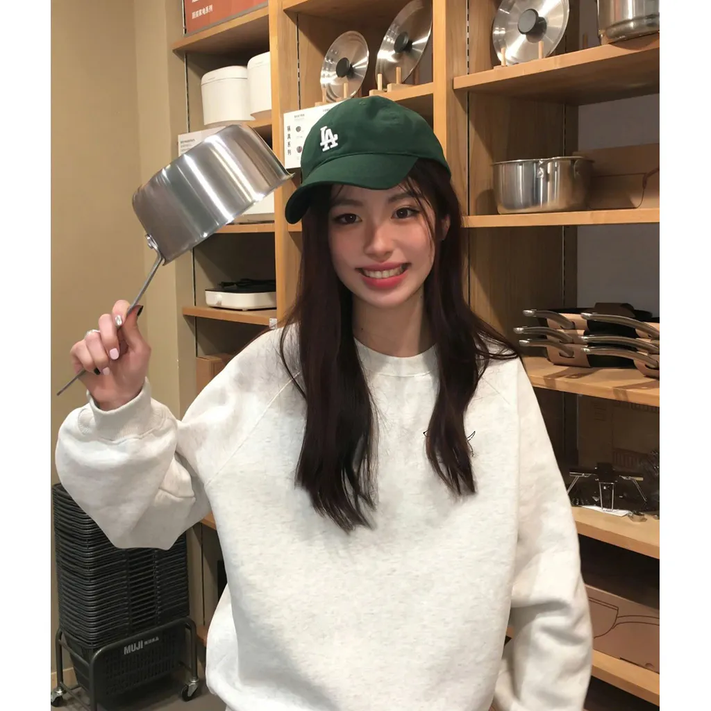 Áo sweater form boxy basic dễ phối 2620 Miucho vải nỉ bông thoáng mát tay dài cổ tròn in mix_thumbnail_6