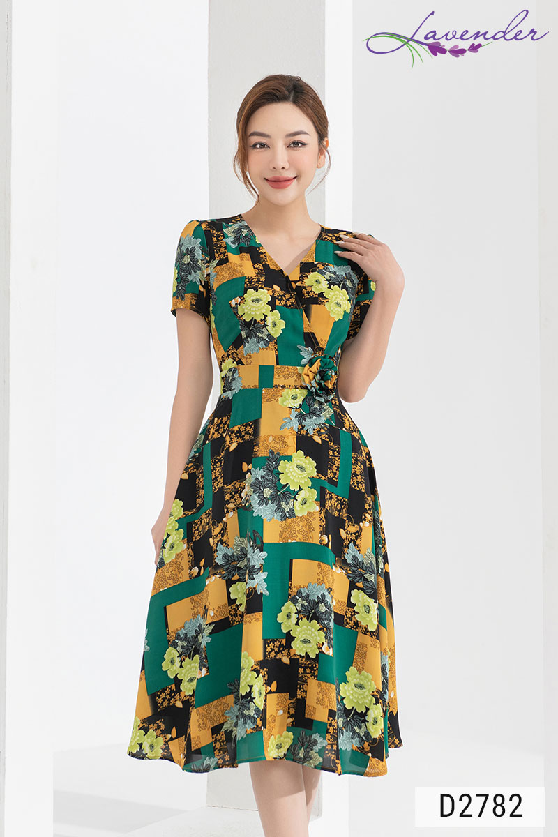 Đầm hoa xanh dáng xòe Thời trang Lavender cổ V nẹp chéo đính hoa eo D2782