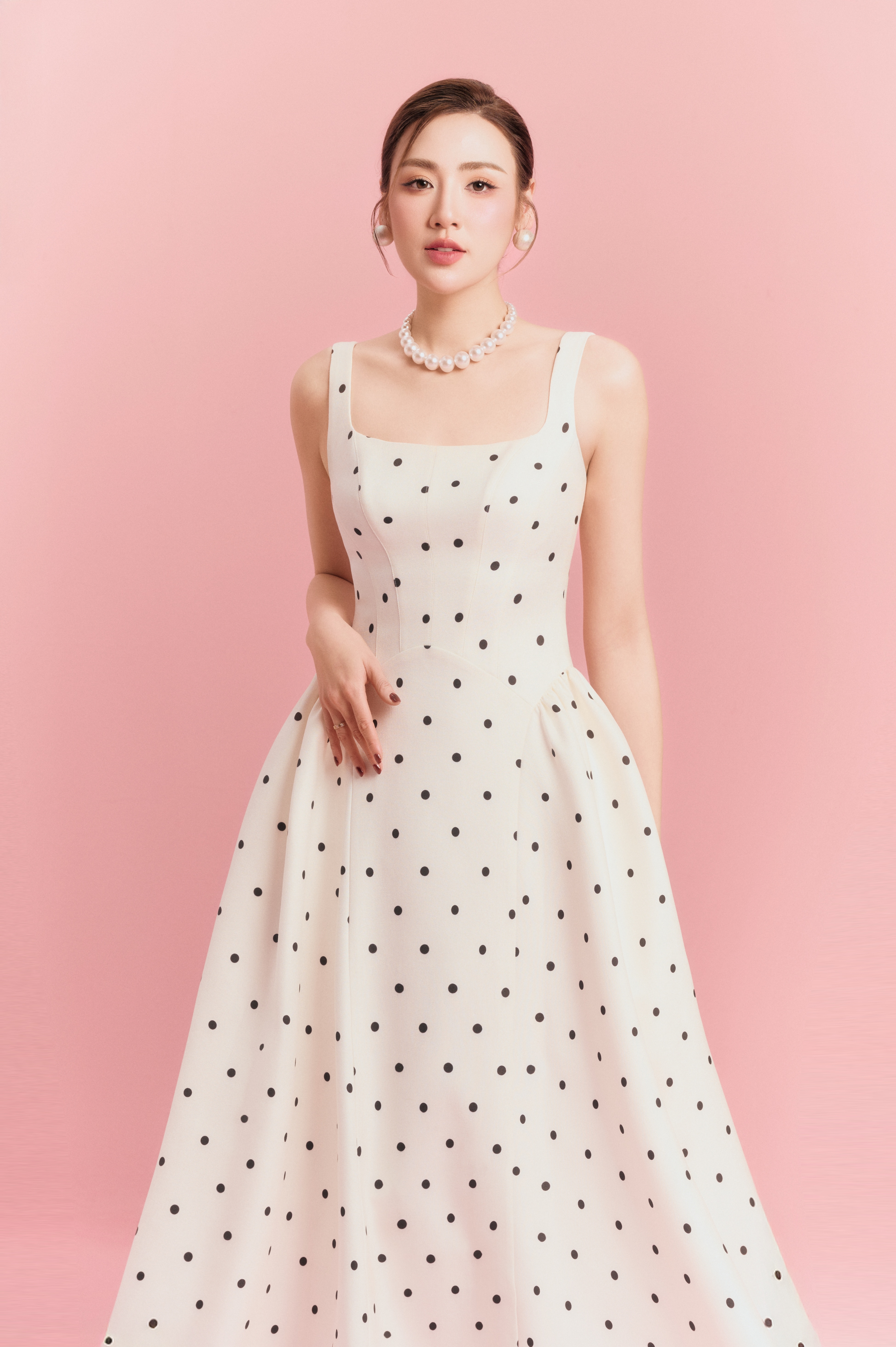 Polka Dress_thumbnail_4