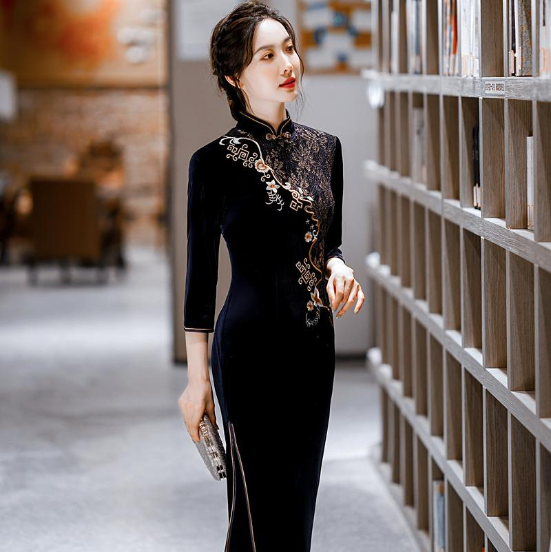 [MS000030] ✨ Đầm Qipao Thêu Hoa Sang Trọng Cho Cô Dâu Mẹ Chồng_thumbnail_3