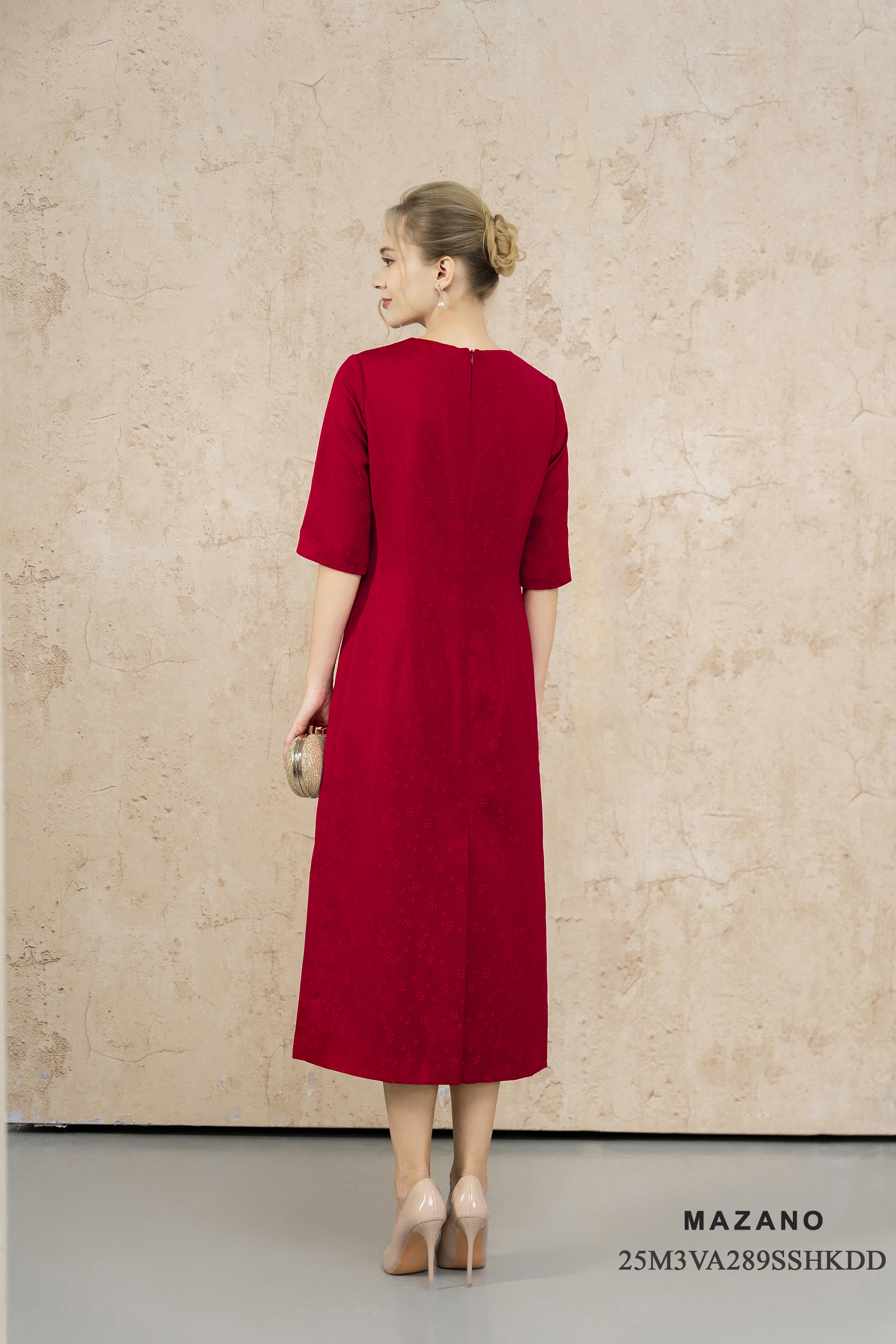 Váy Đầm Suông A Vải lụa Hoạ tiết hoa nhí in chìm Cổ tròn Tay lỡ Dài qua bắp chân_thumbnail_4