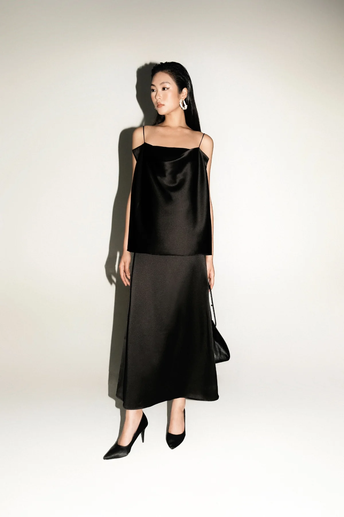 FALLING BUST DRESS
