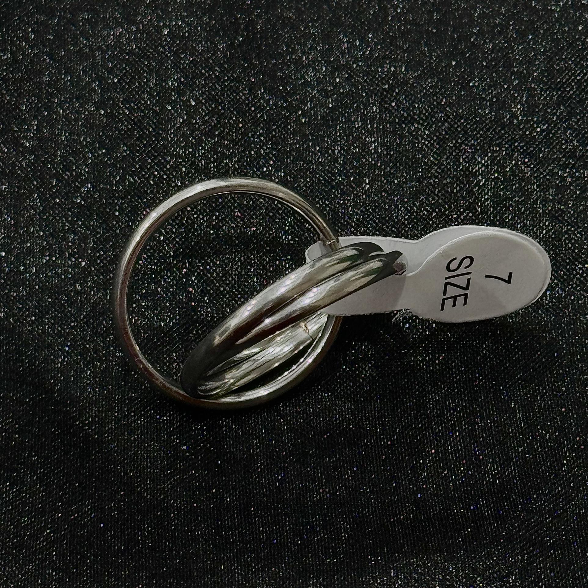 Nhẫn kiểu set 3 vòng màu bạc trơn size 7