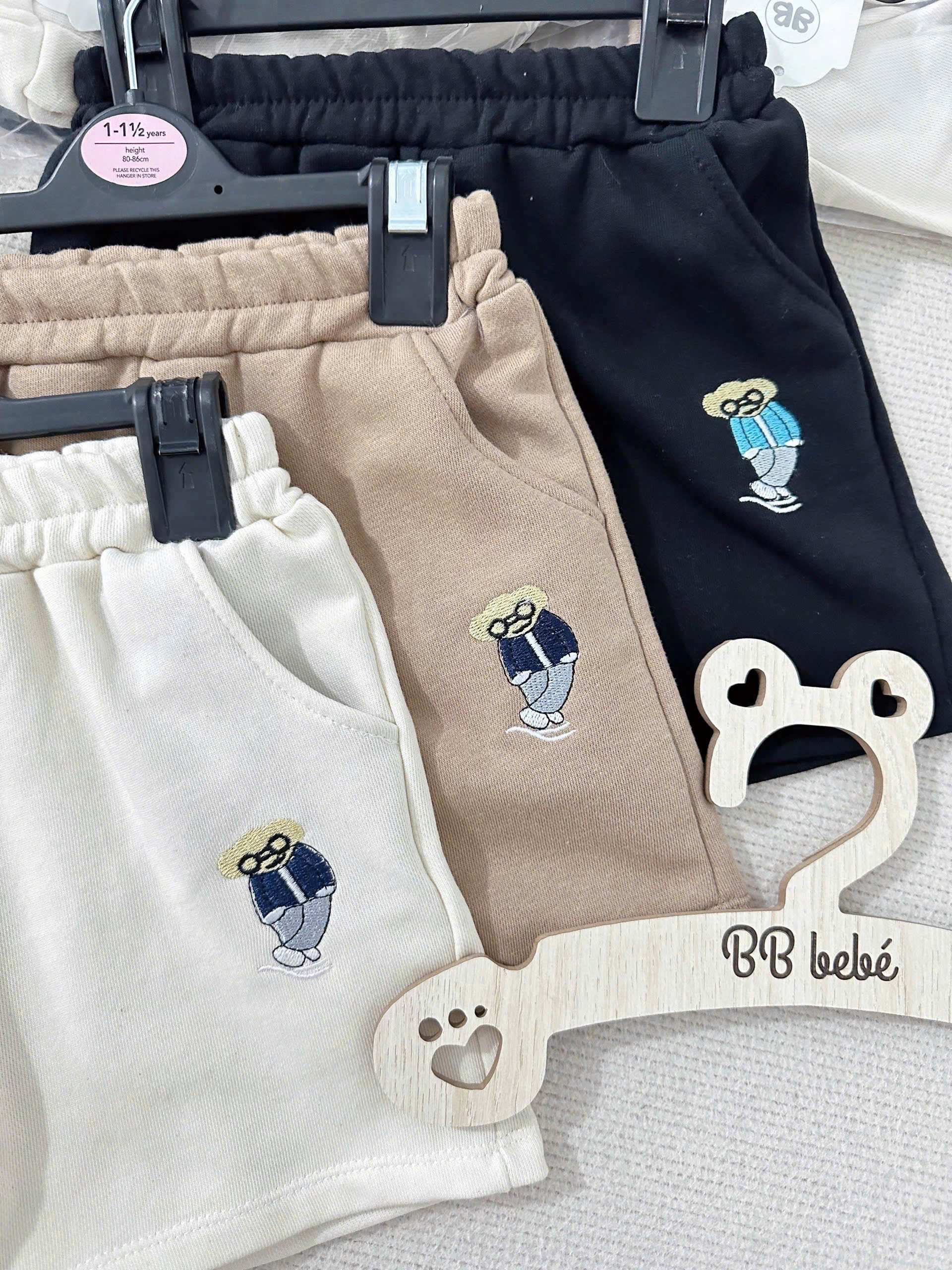 B88 COMBO 3 QUẦN CỘC THÊU GẤU- A107.54