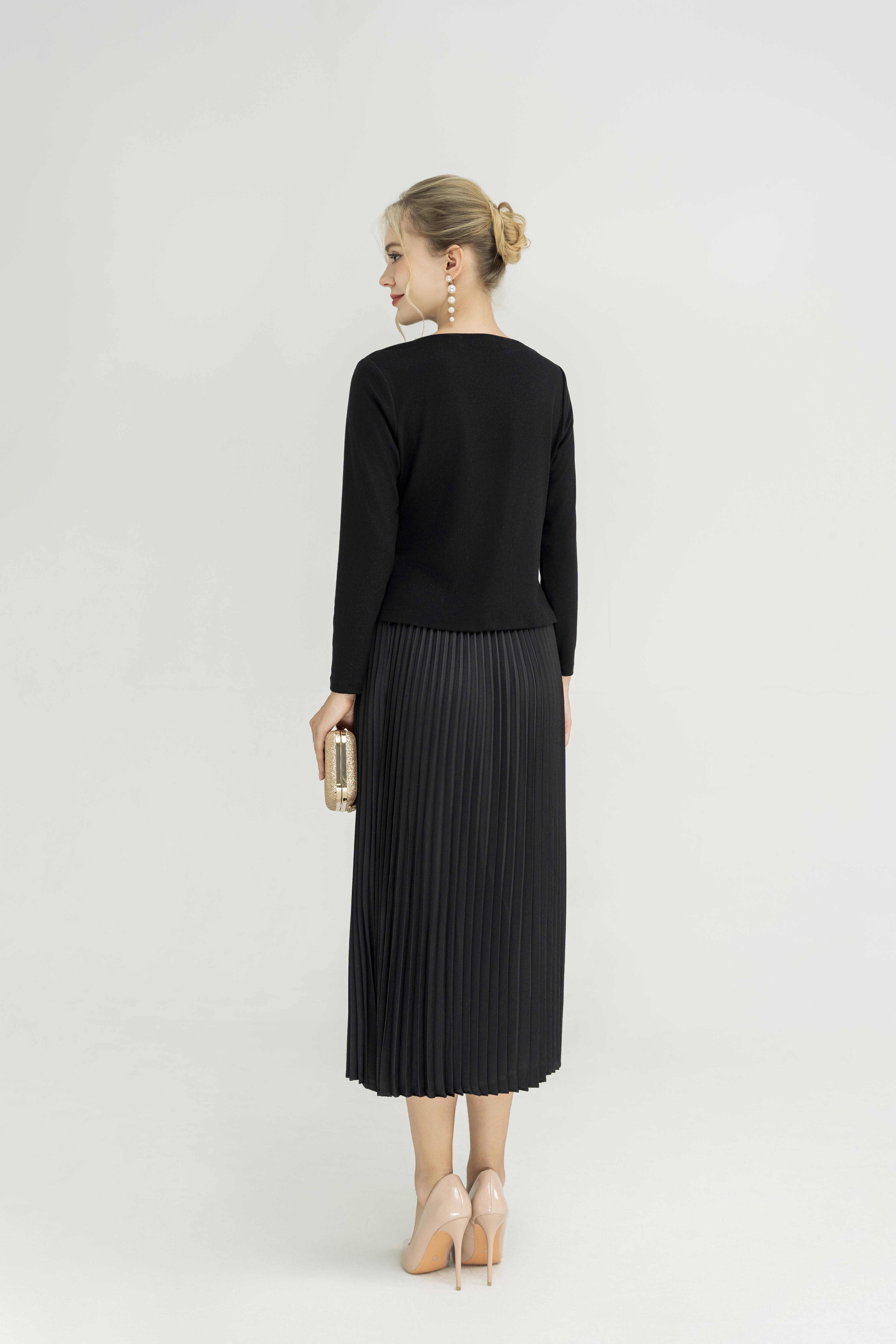 Áo top ôm vừa Vải thun len Cổ đổ Trang trí khuy cúc Tay dài Dài dưới eo_thumbnail_3