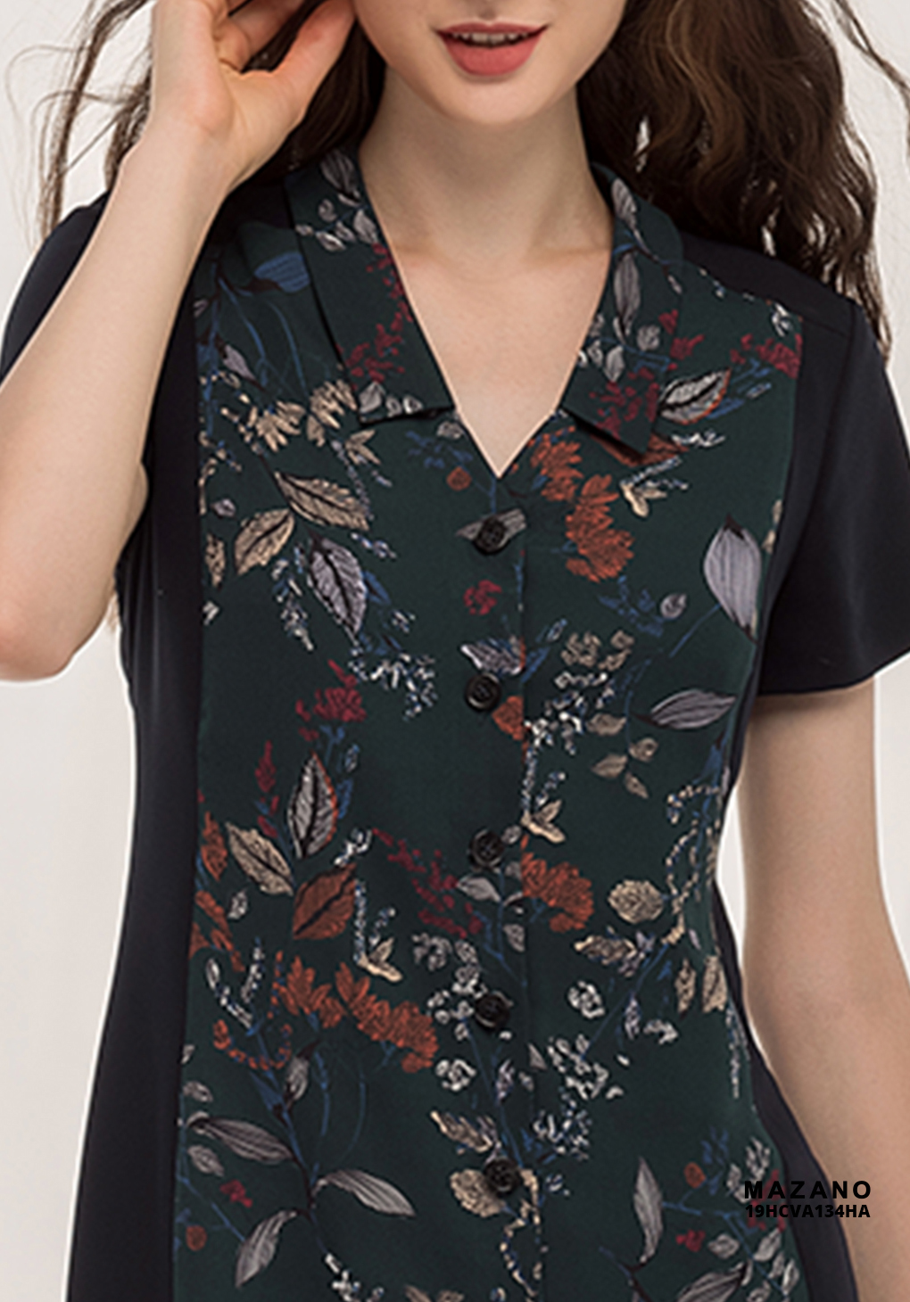 Đầm đen sơ mi pha thân trước dọc hoa_thumbnail_3