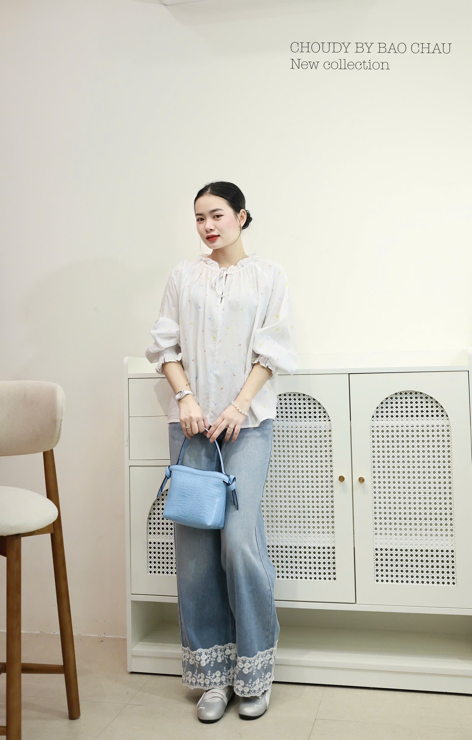 SALE U705 ÁO KIỂU TRẮNG_thumbnail_9