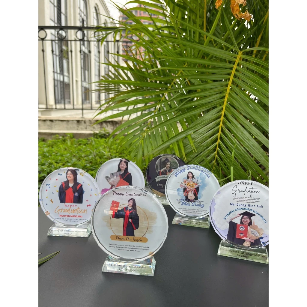 Cúp Pha Lê Tốt Nghiệp In Hình Theo Yêu Cầu, Cúp Pha Lê Phù Hợp Làm Quà Tặng Học Sinh Sinh Viên, Mừng Ngày Tốt Nghiệp_thumbnail_3