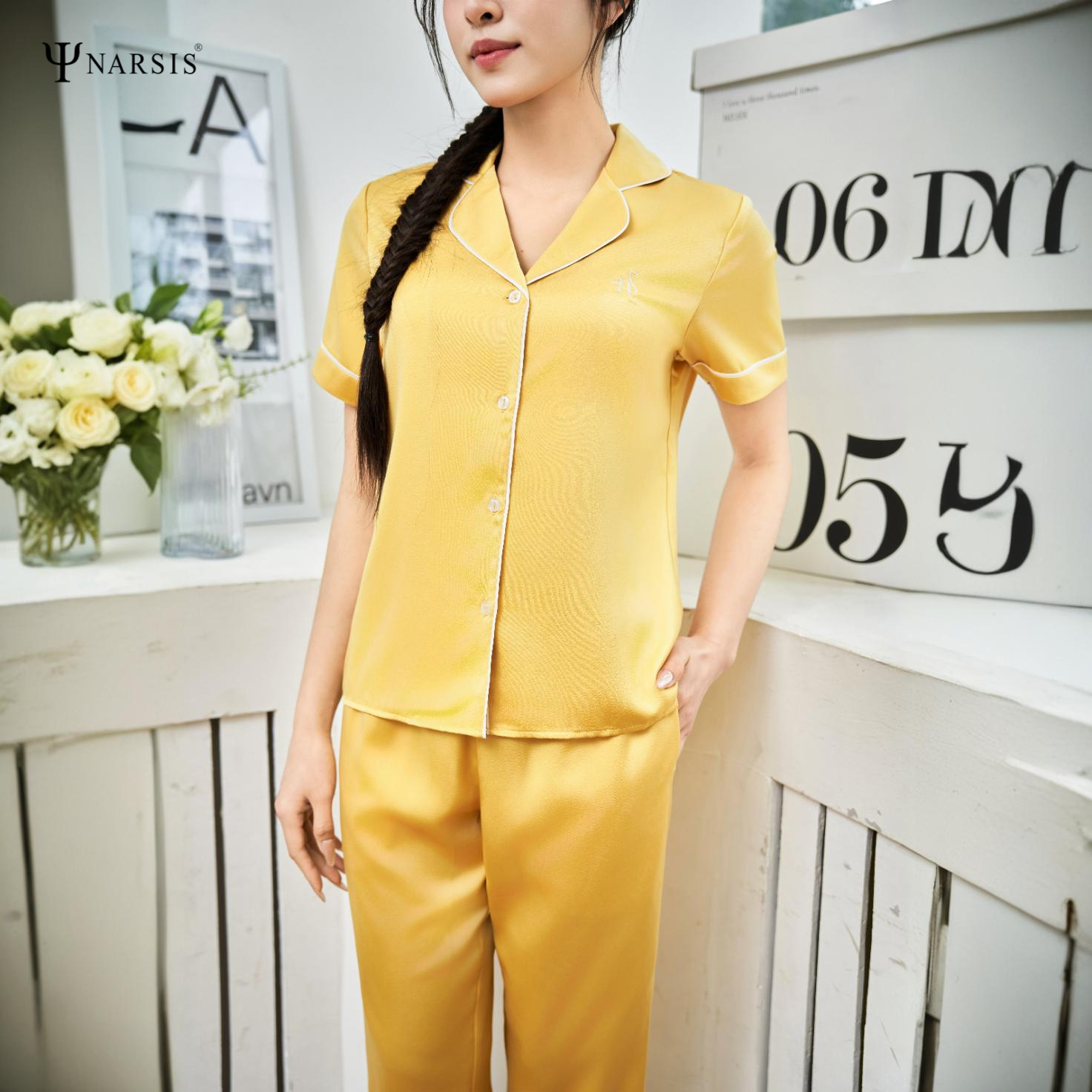 Set Bộ Ngủ Pijama Lụa Ngọc Trai Narsis M2501112, Quần Dài, Tay Ngắn, Mềm Mịn, Thoáng Mát, Màu Vàng_thumbnail_3