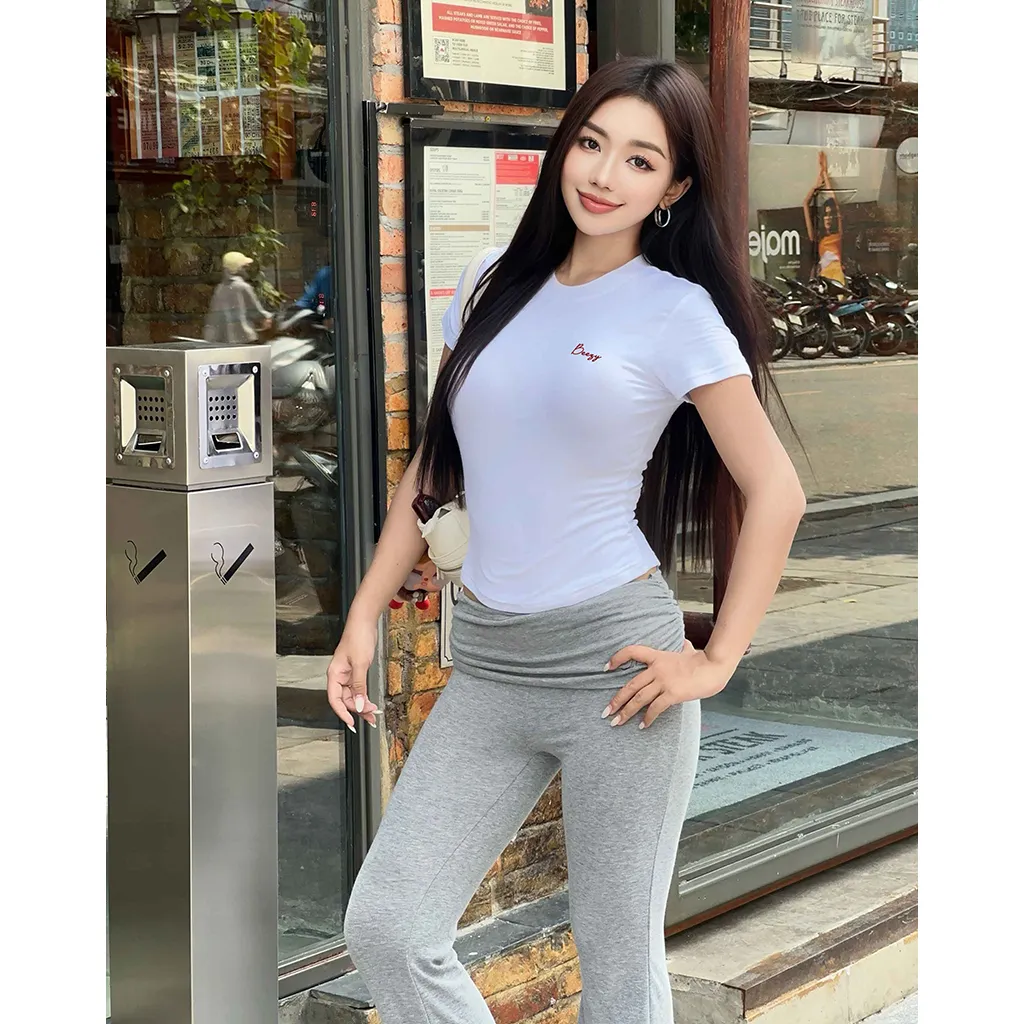 Áo baby tee Miucho vải visco cao cấp thoáng mát chuẩn form tôn dáng in typography 2711_thumbnail_4