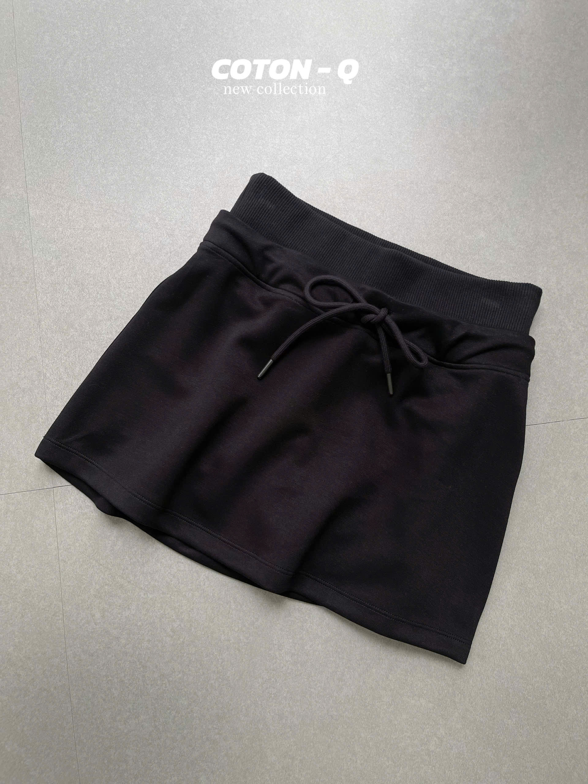 Chân váy ngắn lưng thun ( ĐEN )_thumbnail_3