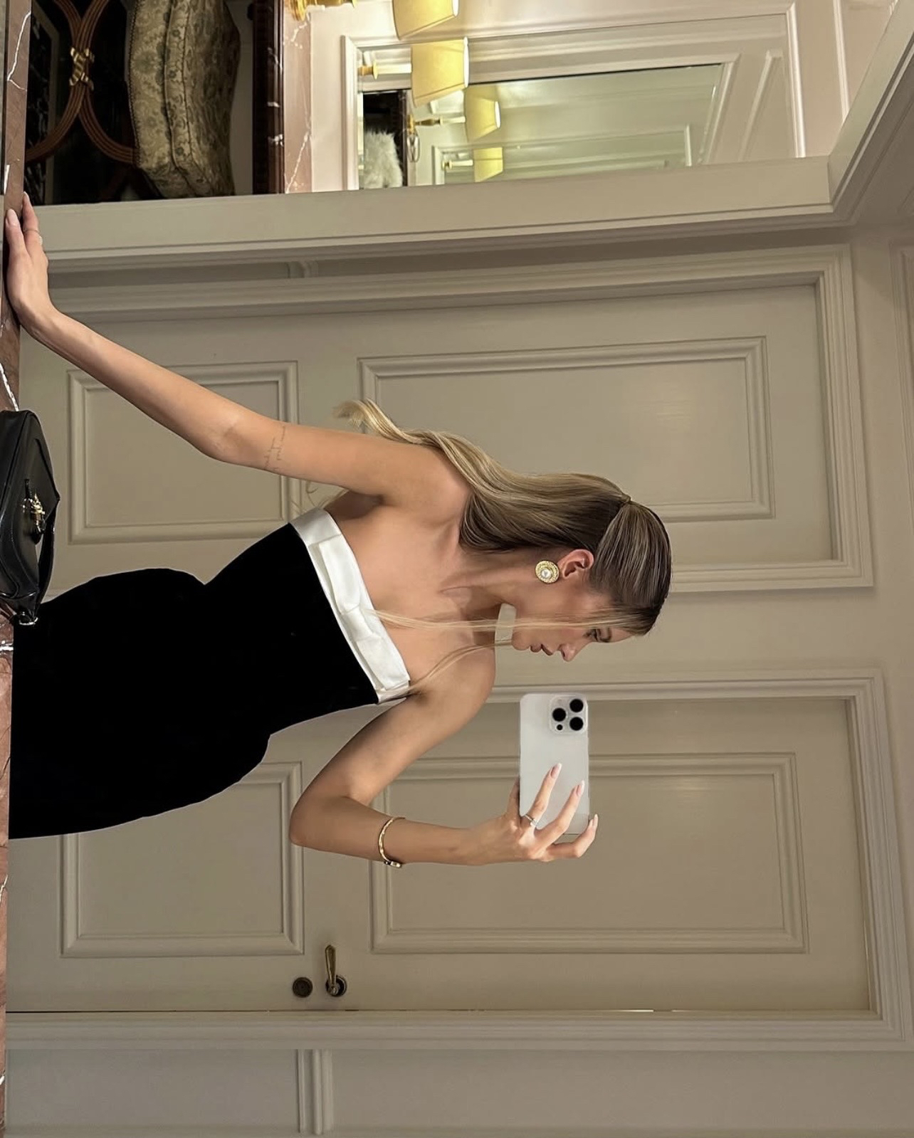 Đầm nơ ngực trắng_thumbnail_2