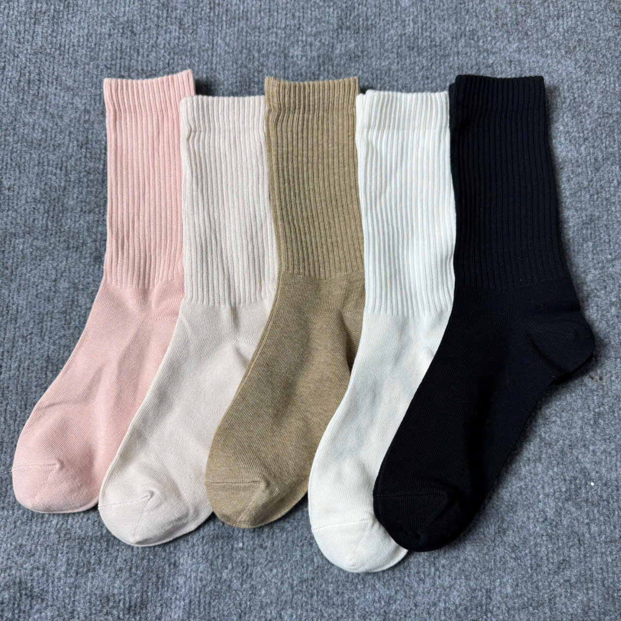 HL19 Set 5 vớ cổ cao ( NGẪU NHIÊN 5C 3 MÀU )