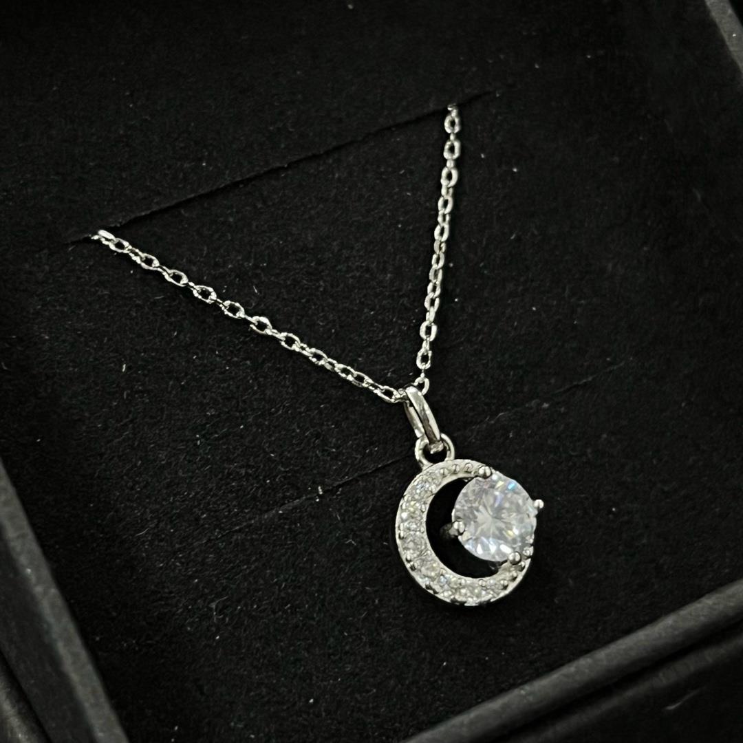 vòng cổ bạc charm mặt trăng đín đá sang trọng _thumbnail_3