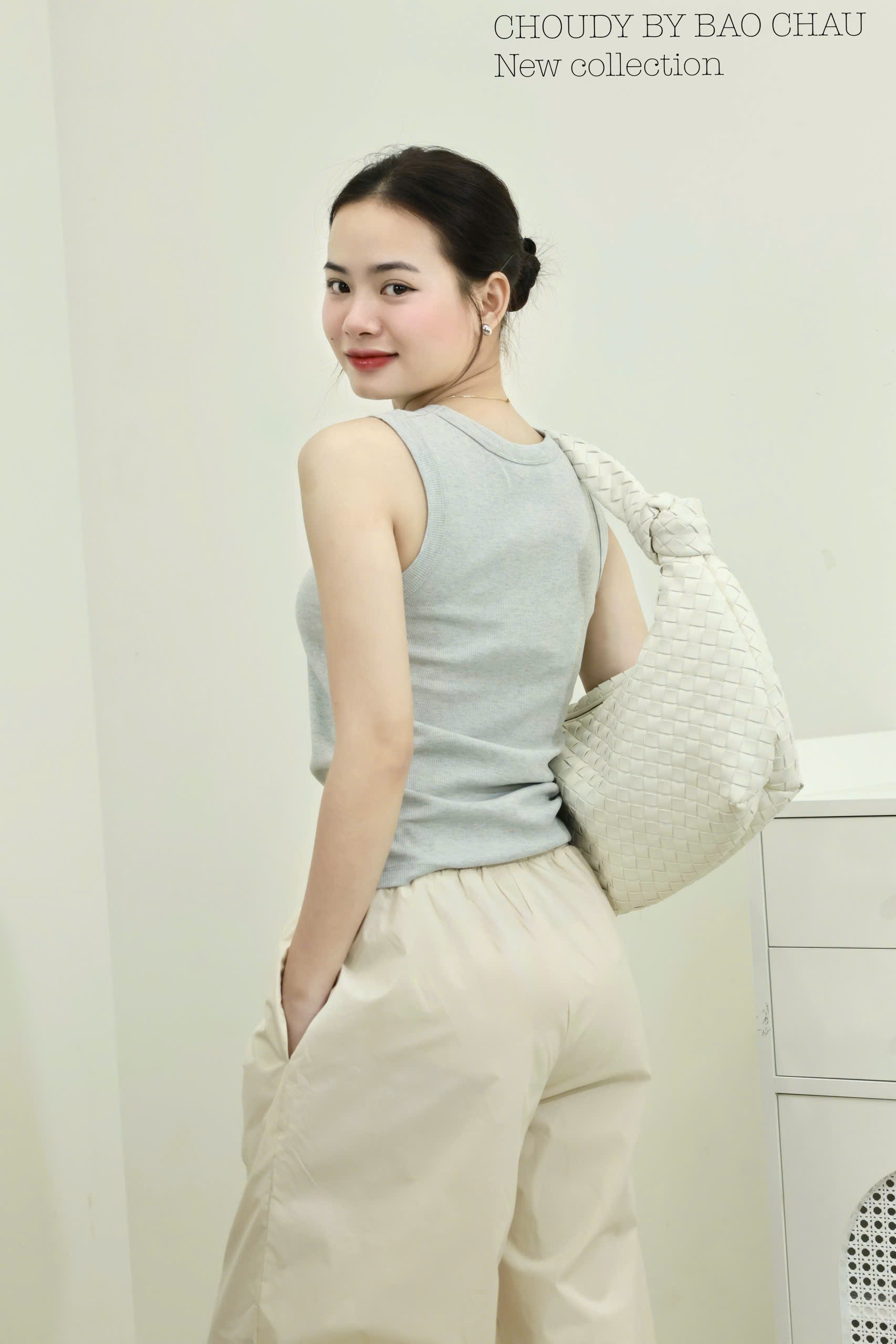 966 U448_thumbnail_9