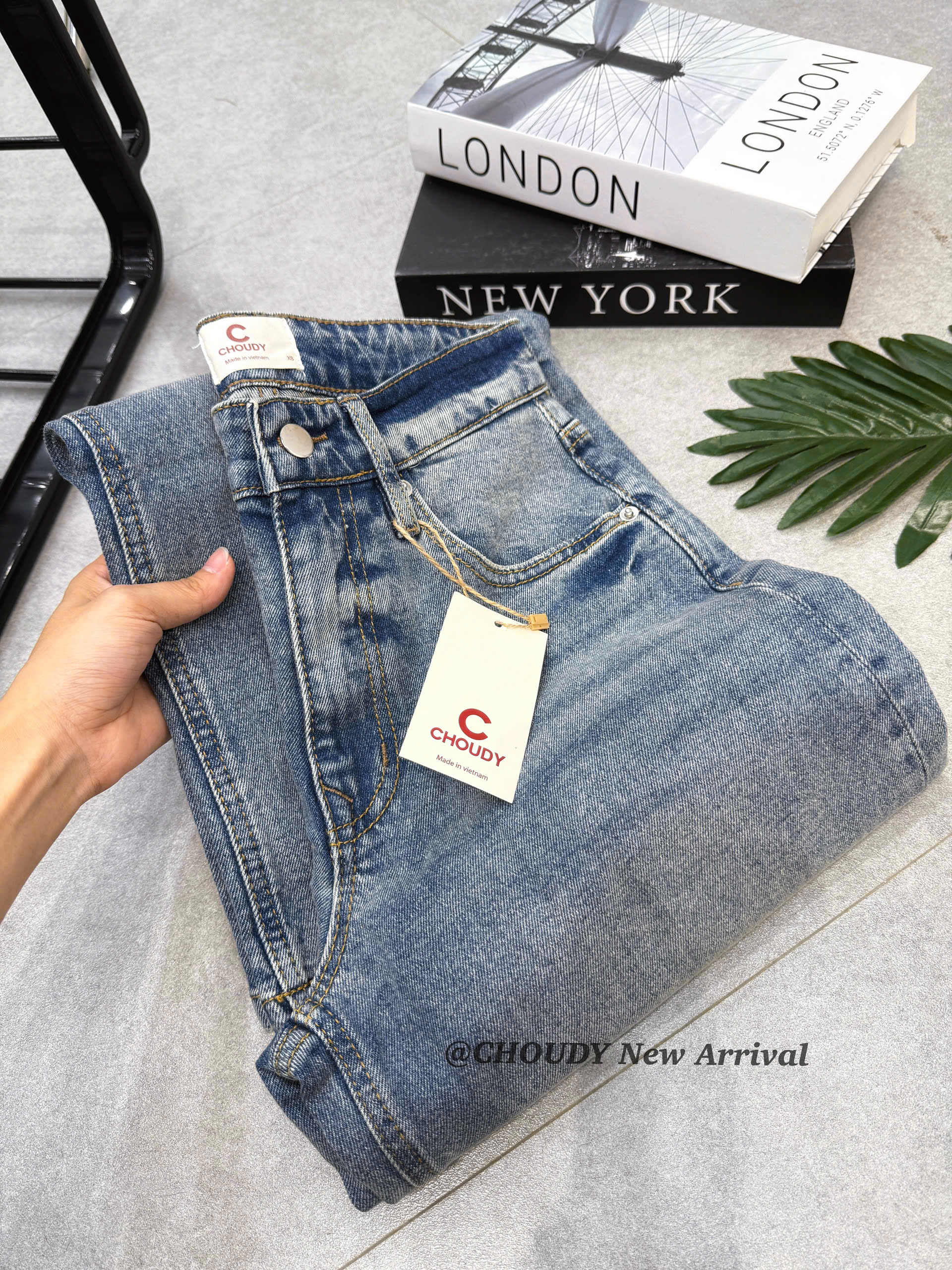 SALE U458 QUẦN JEAN SUÔNG_thumbnail_2