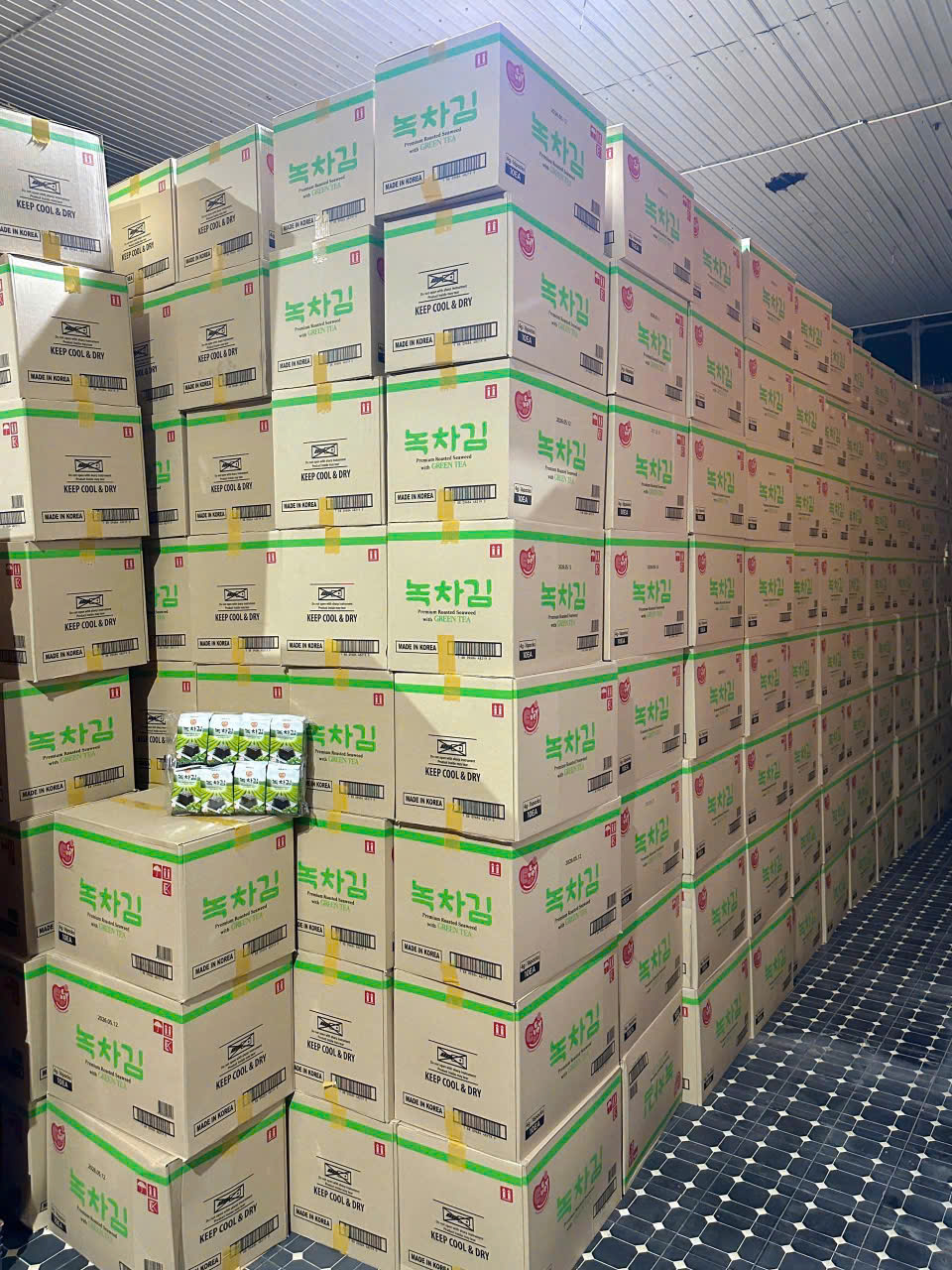 SALE B55 RONG BIỂN 1 LỐC 16 GÓI_thumbnail_3