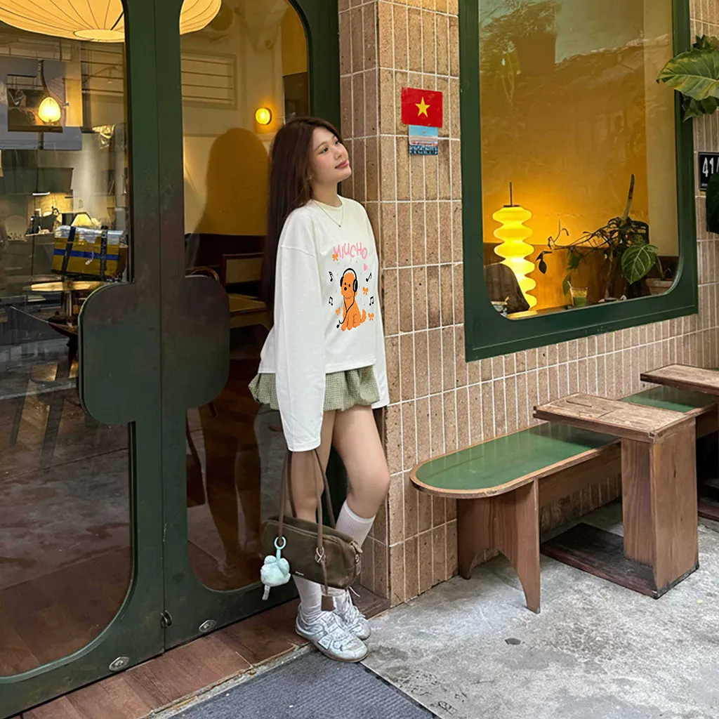 Áo thun tay dài form boxy Miucho chất vải dày dặn thoáng mát cún music in mix 2833_thumbnail_9