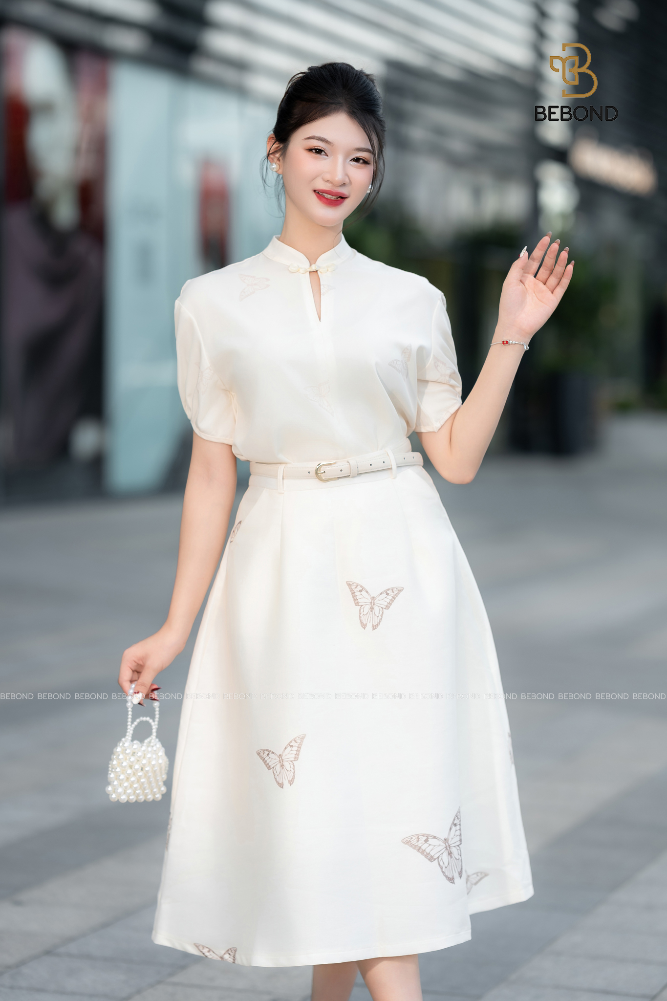 Set hoạ tiết con bướm ANEURIN màu KEM