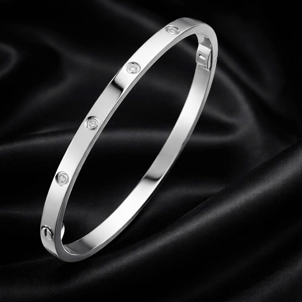 Vòng tay titan cuff đính kim cương 3mm