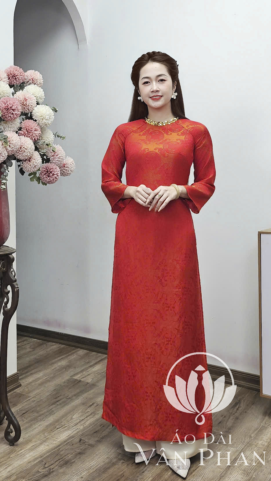 CT352 áo dài cách tân cổ khít tay loe dài tơ tằm tencel cam